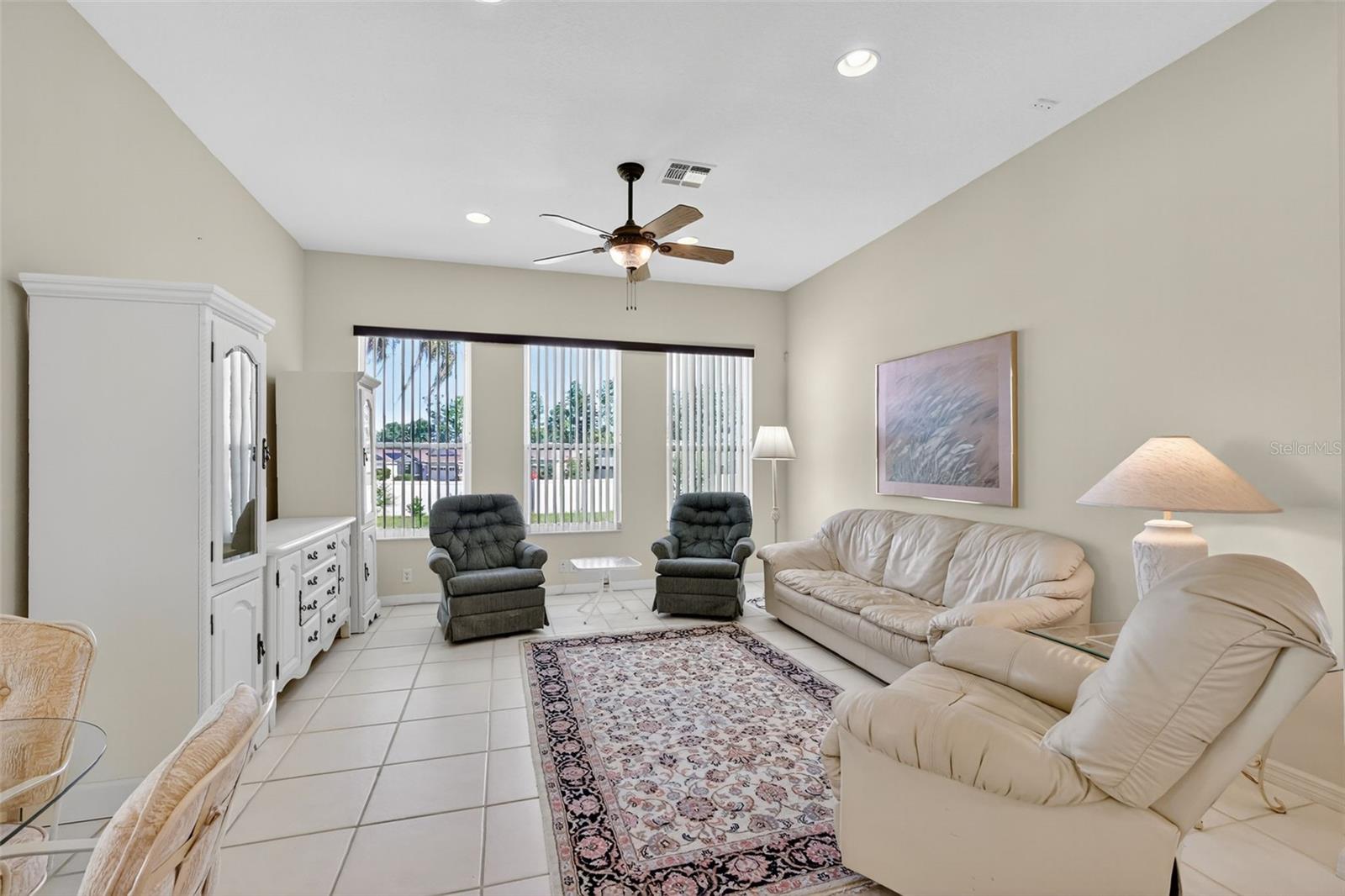 Image 16 of 30 For 5135 Aurora Drive