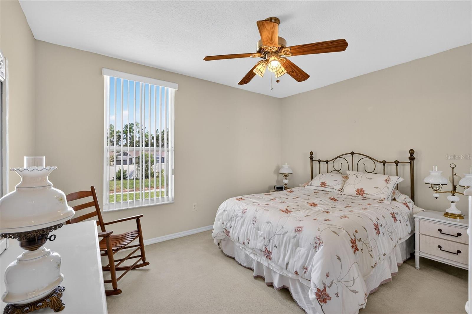 Image 22 of 30 For 5135 Aurora Drive