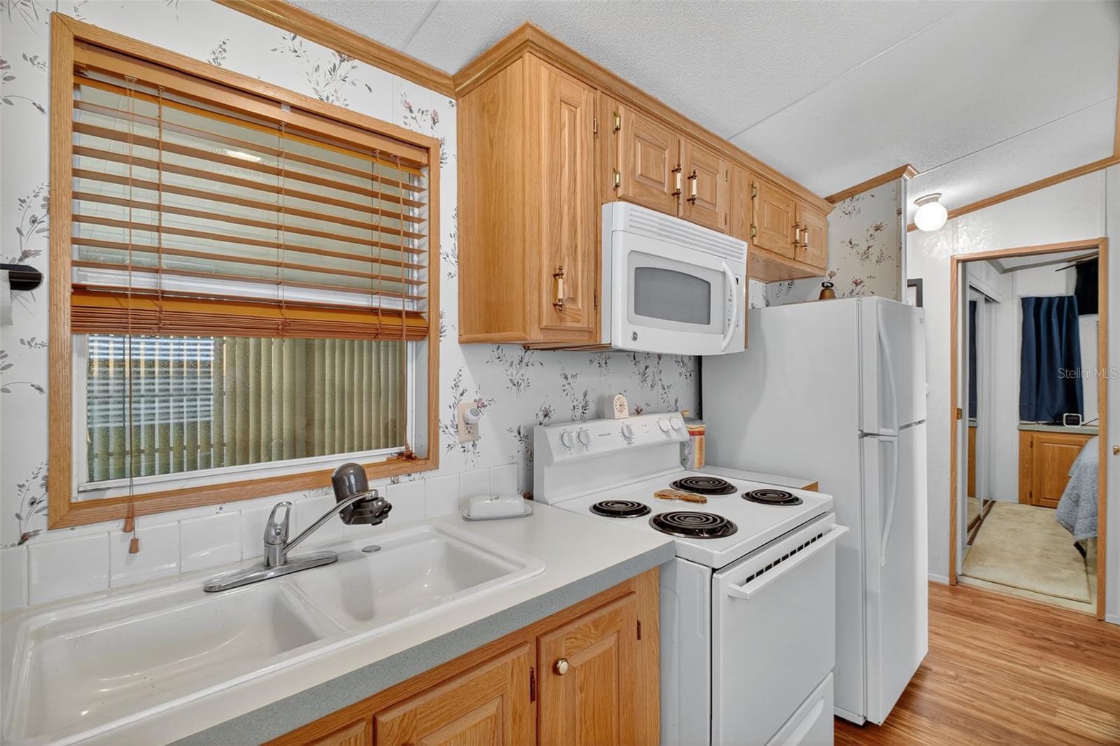 Image 6 of 26 For 38213 Oriole Way