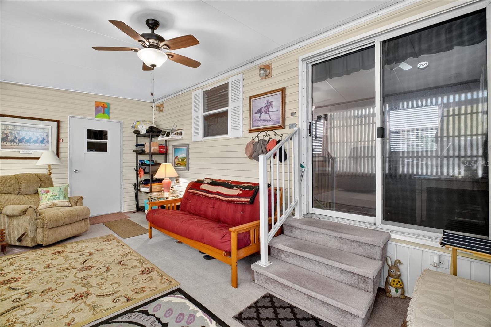 Image 9 of 26 For 38213 Oriole Way