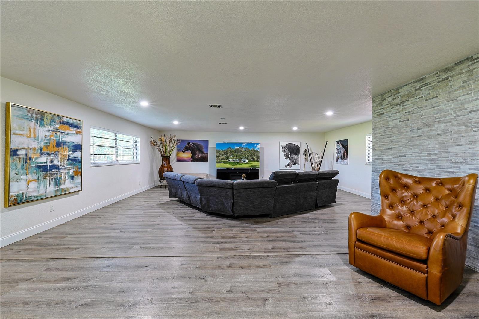 Image 18 of 46 For 3875 118th Lane