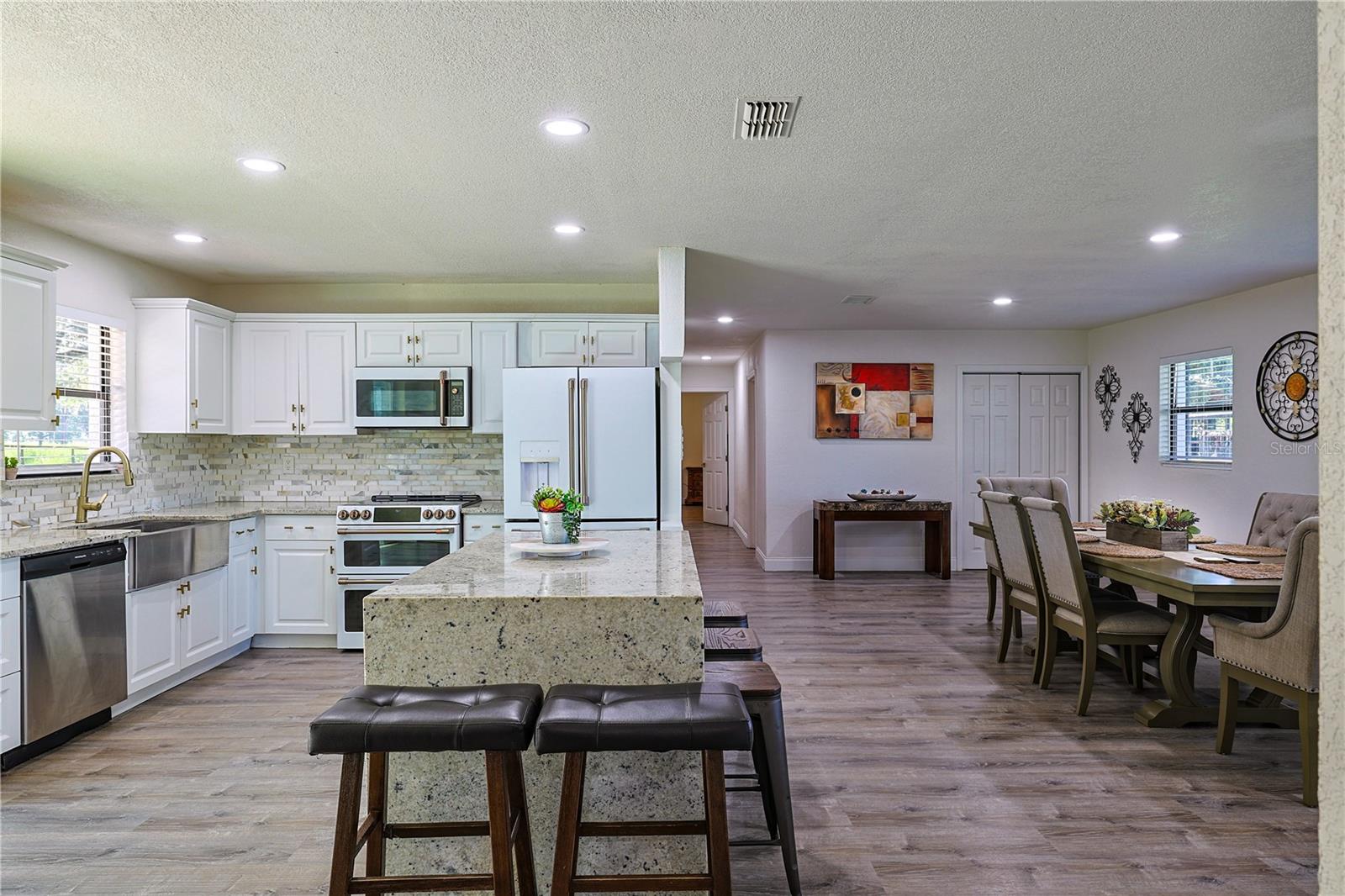 Image 9 of 46 For 3875 118th Lane