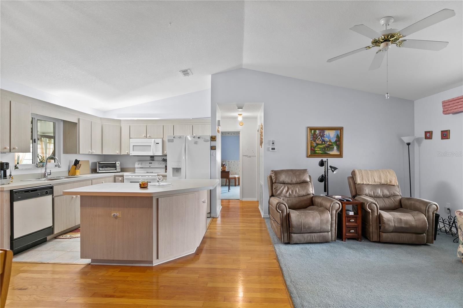 Image 10 of 48 For 9674 174th Loop