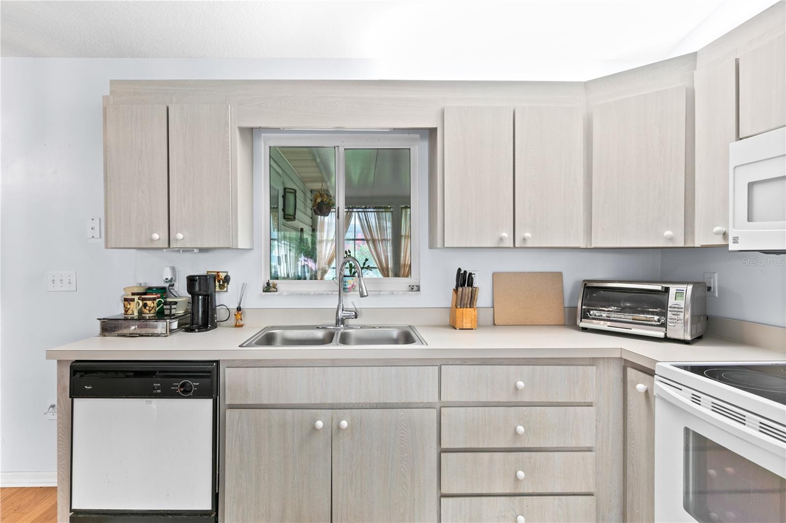 Image 12 of 48 For 9674 174th Loop