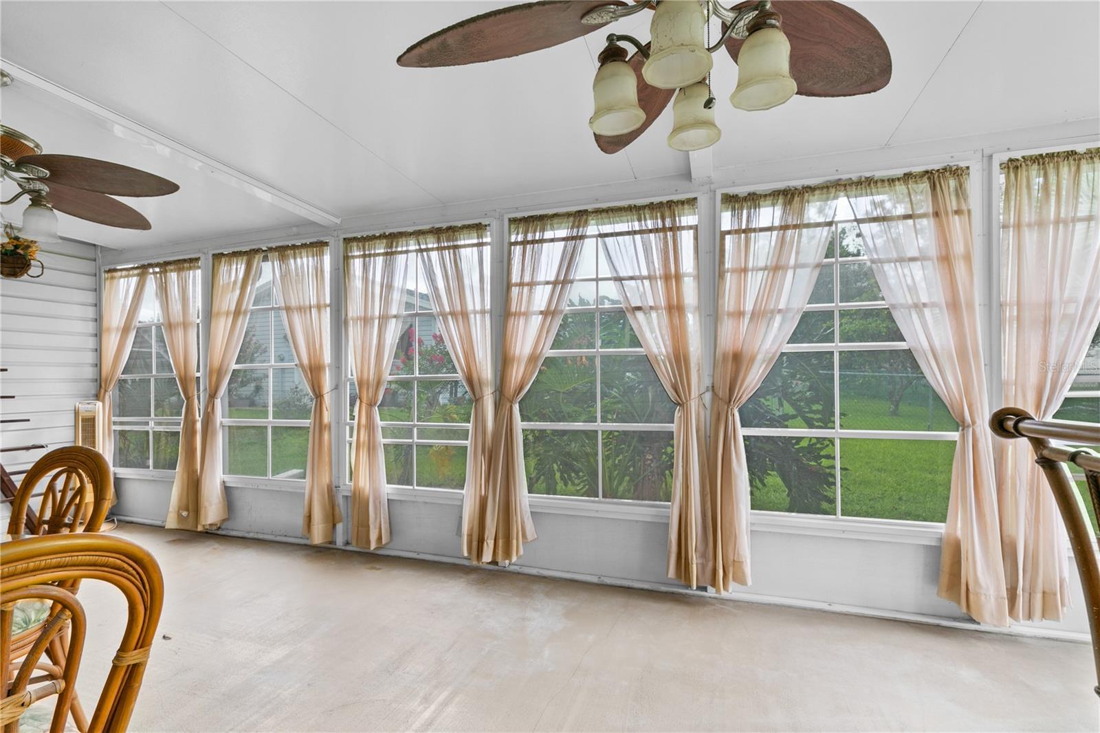 Image 25 of 48 For 9674 174th Loop