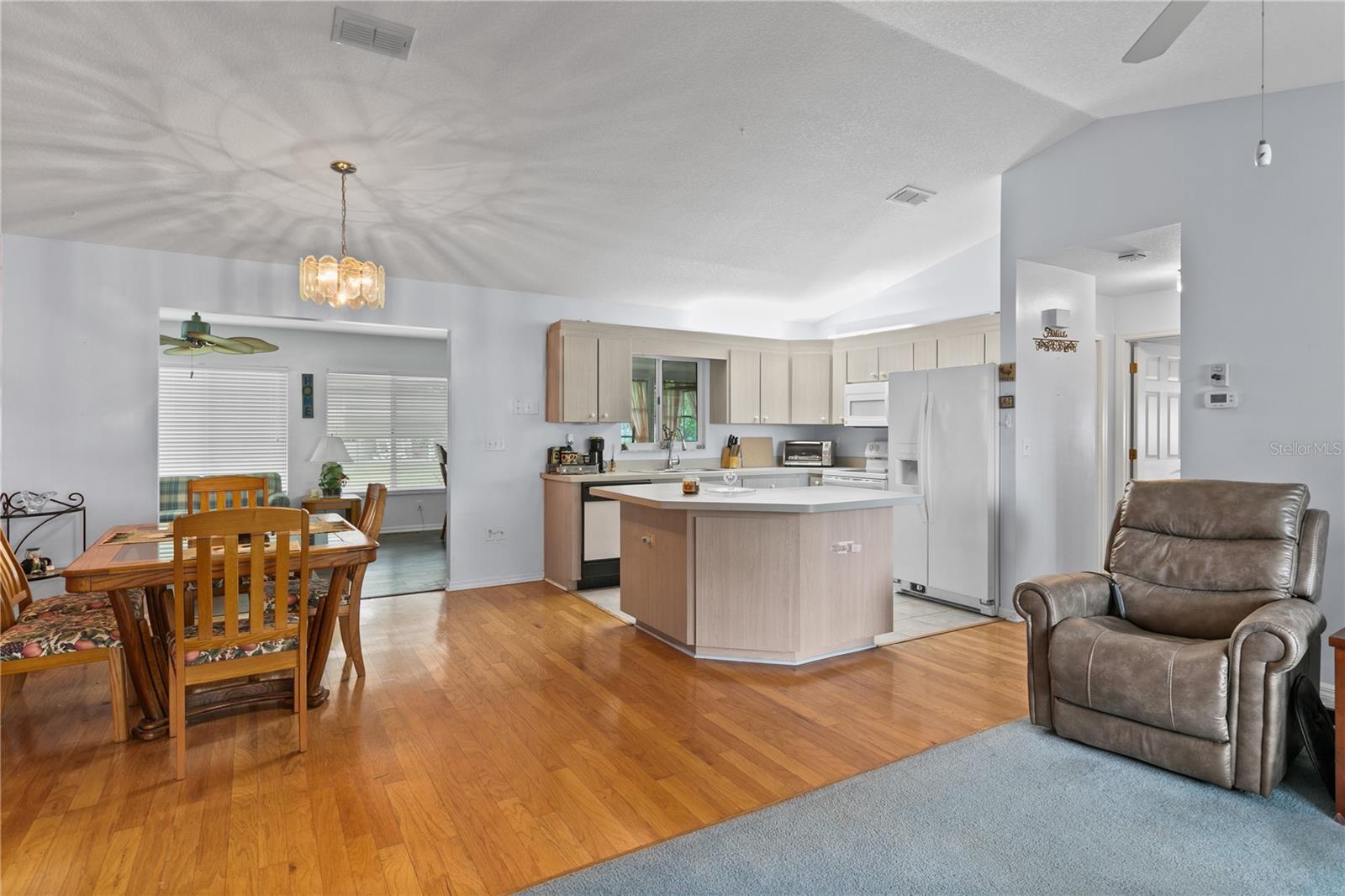 Image 9 of 48 For 9674 174th Loop