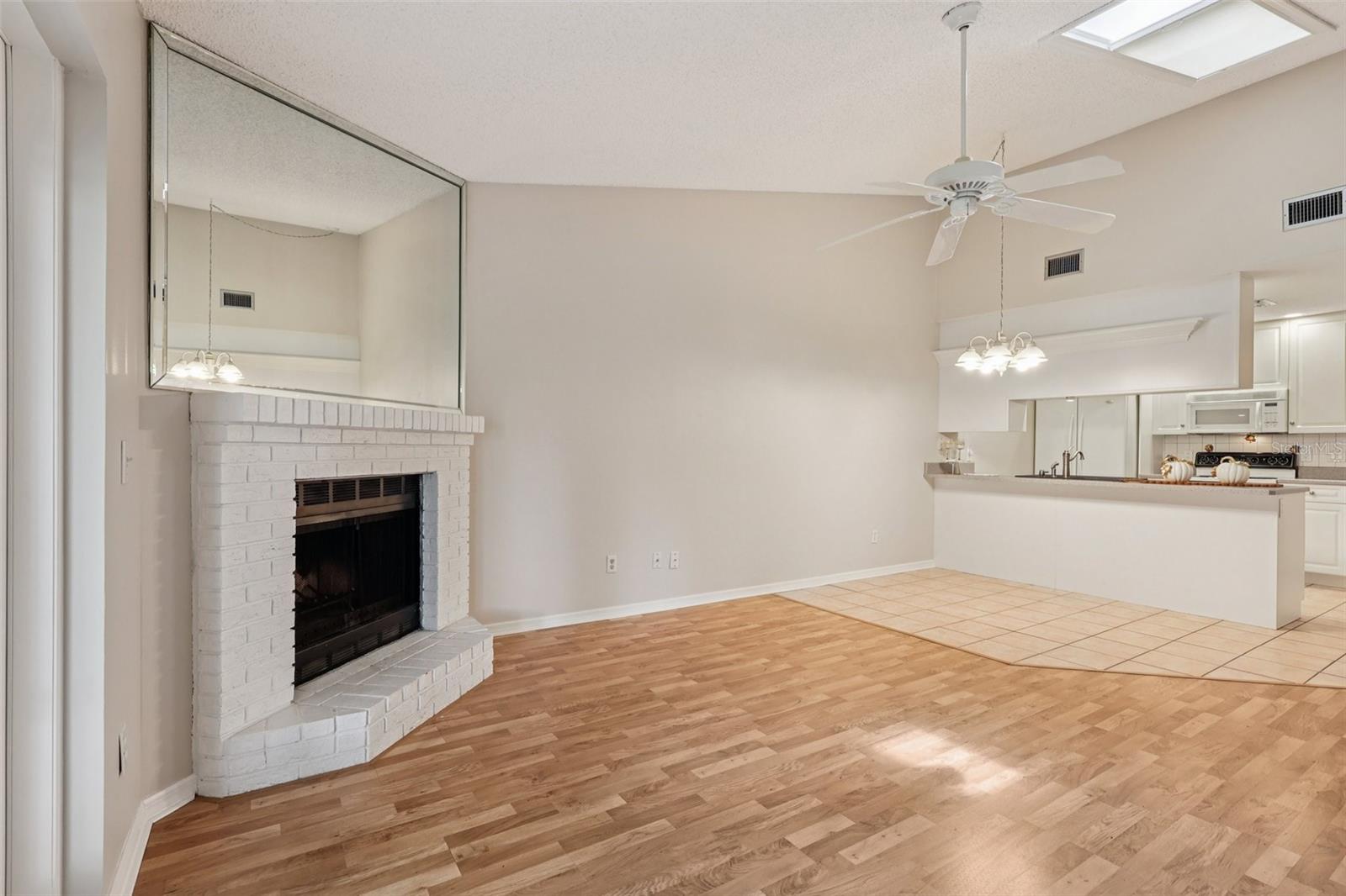 Image 10 of 43 For 5122 Lazy Oaks Drive 5122