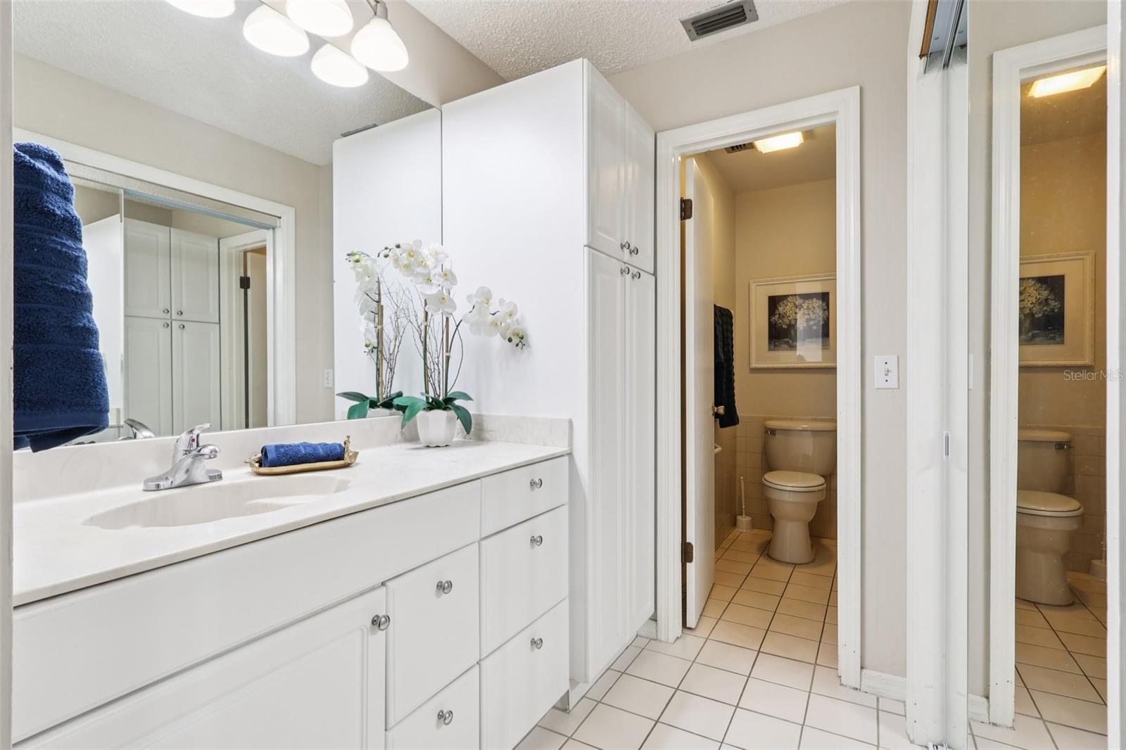 Image 34 of 43 For 5122 Lazy Oaks Drive 5122