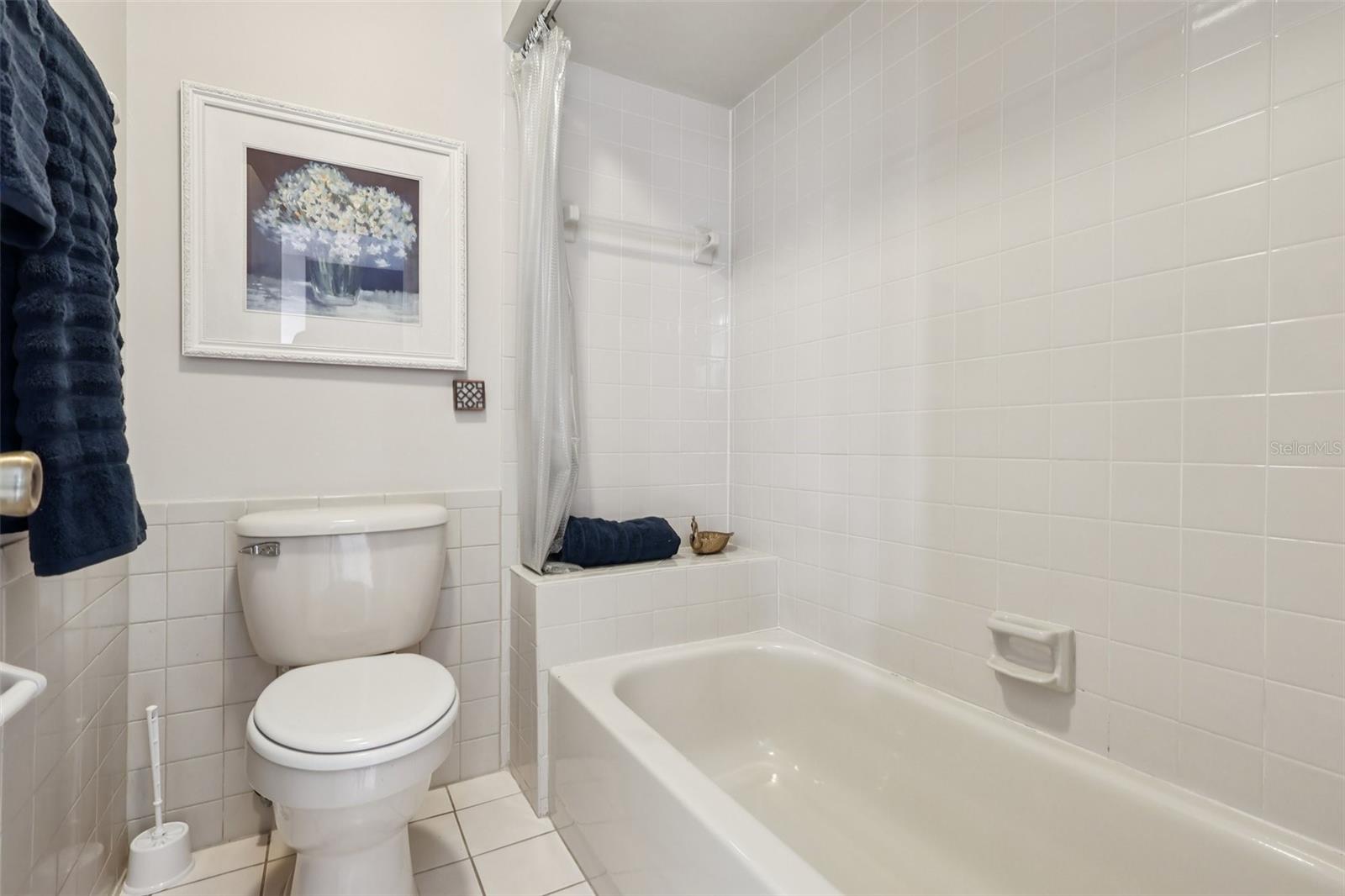Image 36 of 43 For 5122 Lazy Oaks Drive 5122