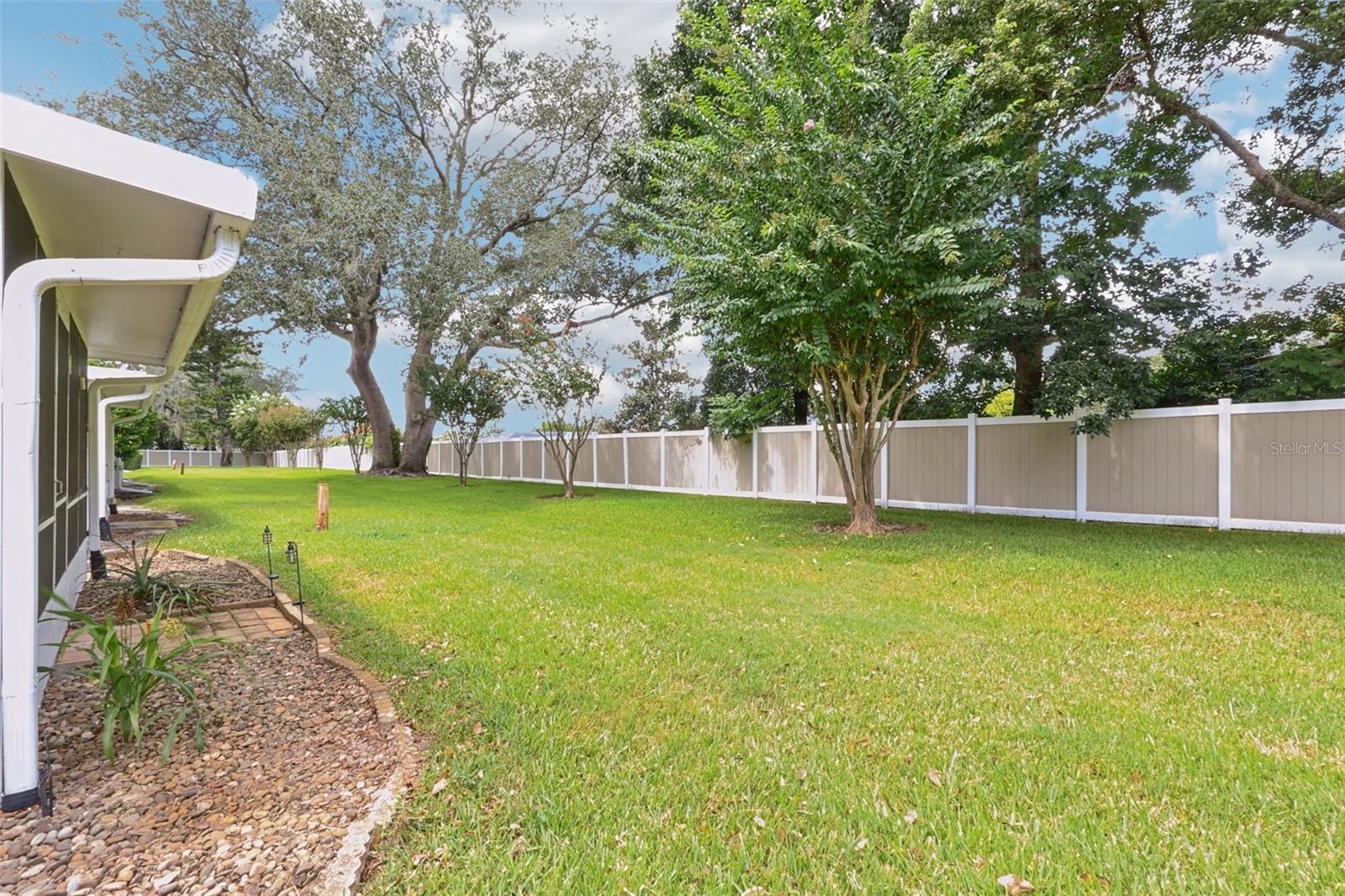 Image 39 of 43 For 5122 Lazy Oaks Drive 5122
