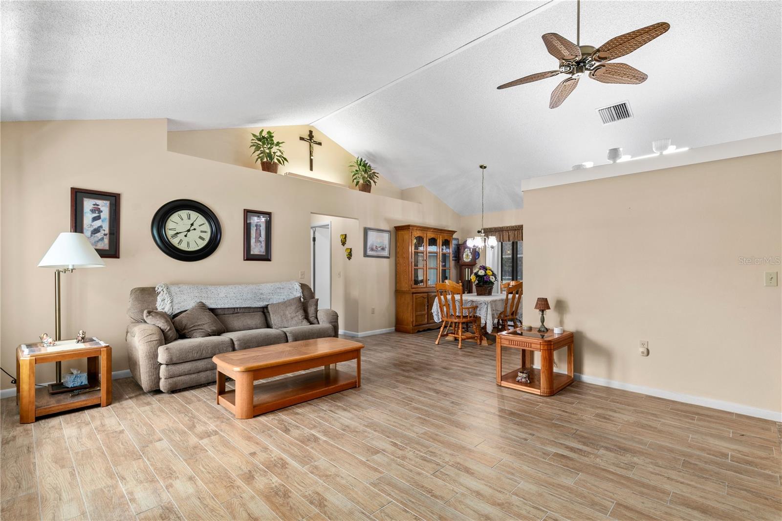 Image 4 of 31 For 1003 Woodward Oaks Circle