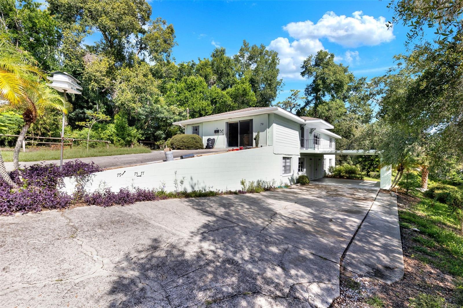 Image 3 of 13 For 75 Sunnyside Drive