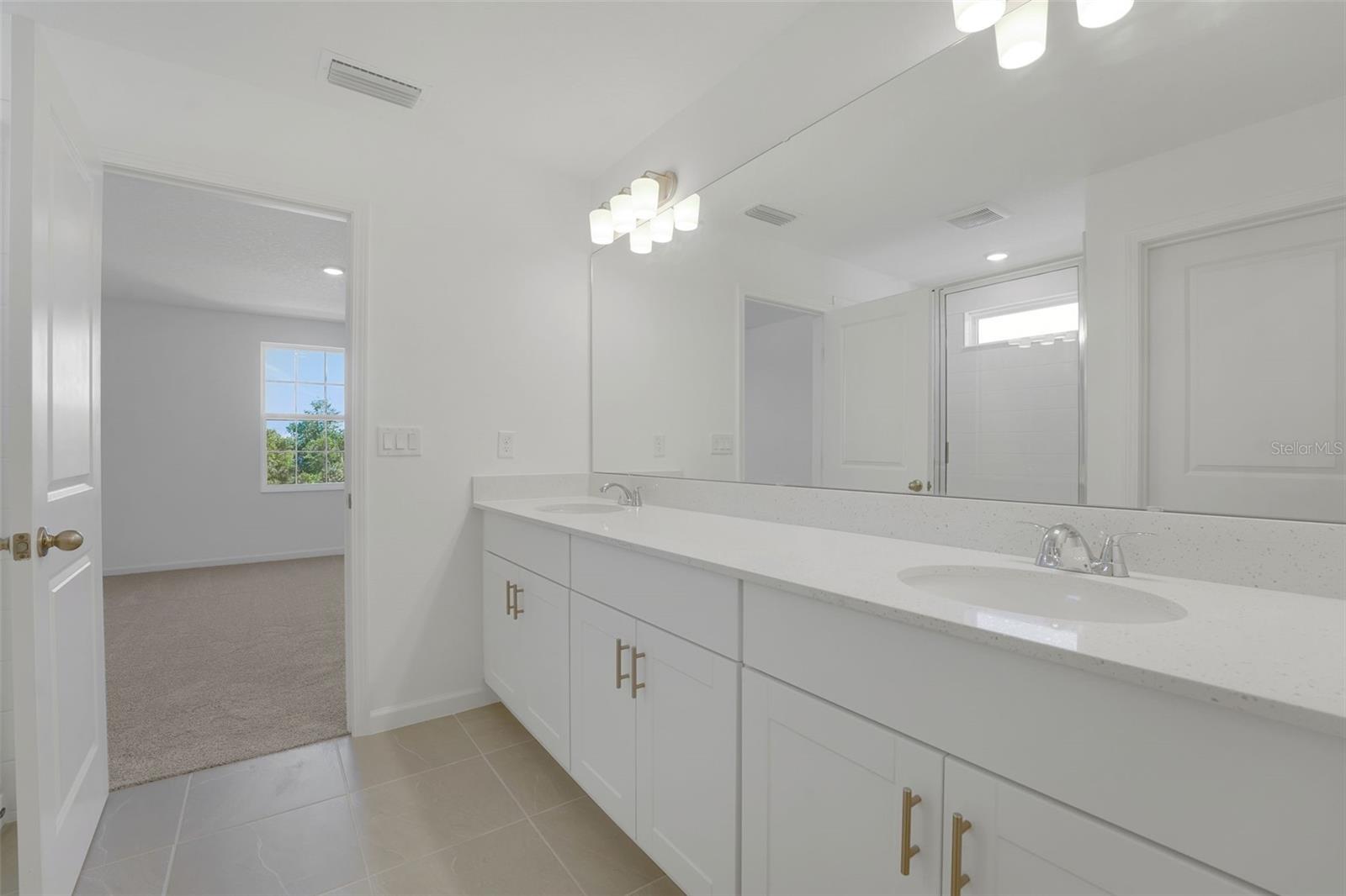 Image 11 of 44 For 256 Meredith Boulevard