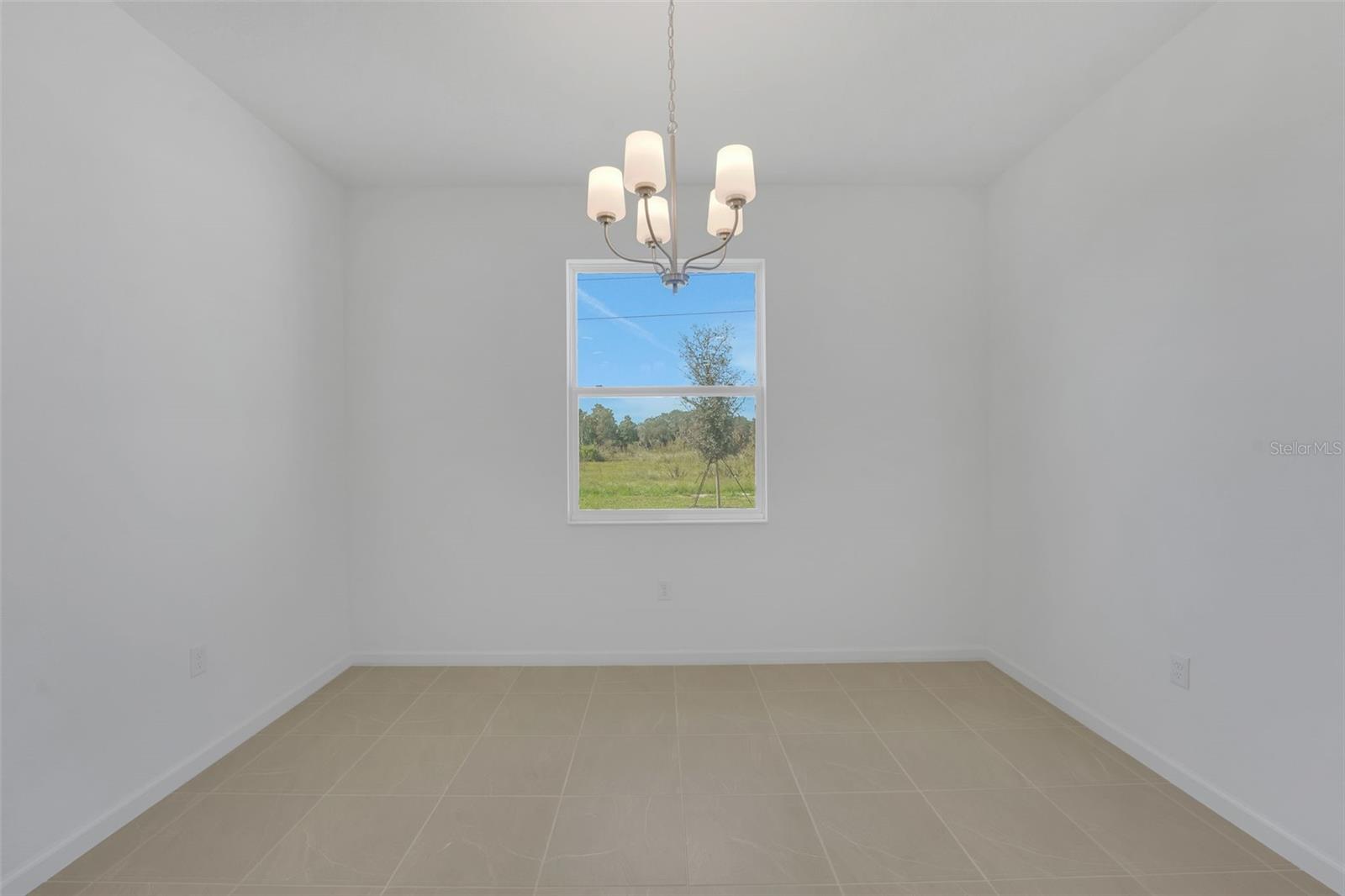 Image 36 of 44 For 256 Meredith Boulevard