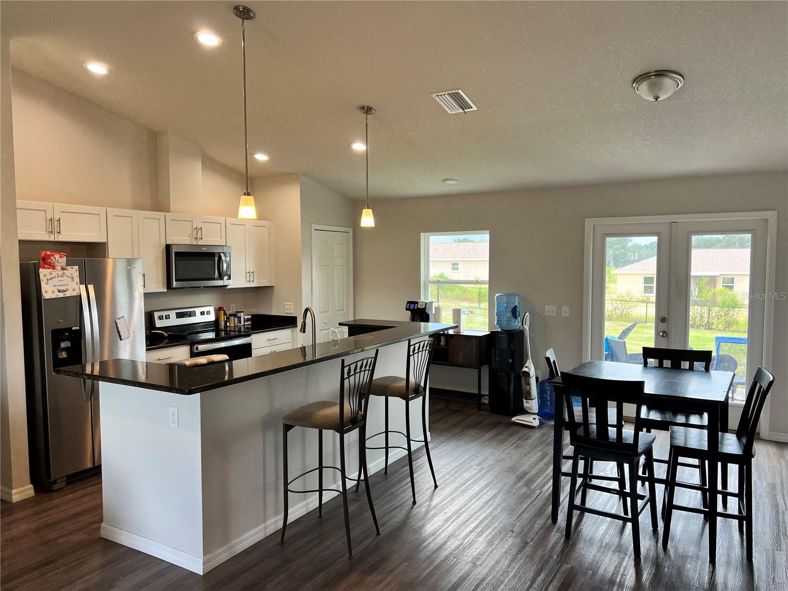 Image 4 of 29 For 4264 Taper Street