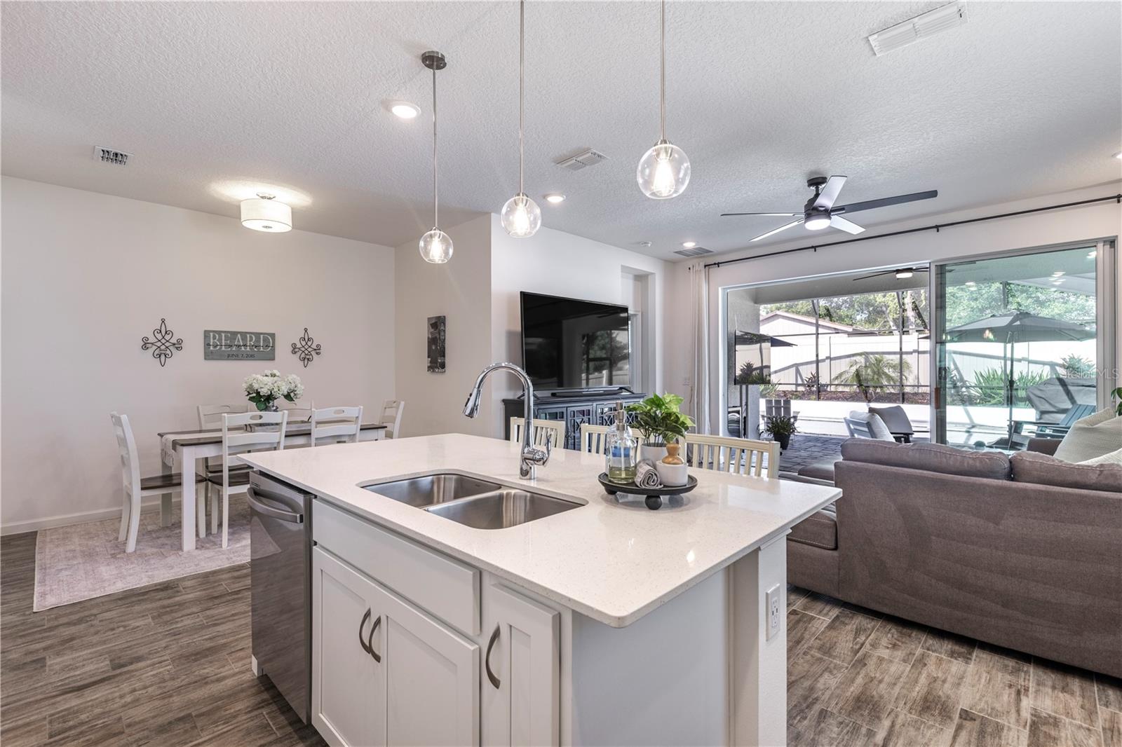 Image 15 of 40 For 2429 Sirena Lane