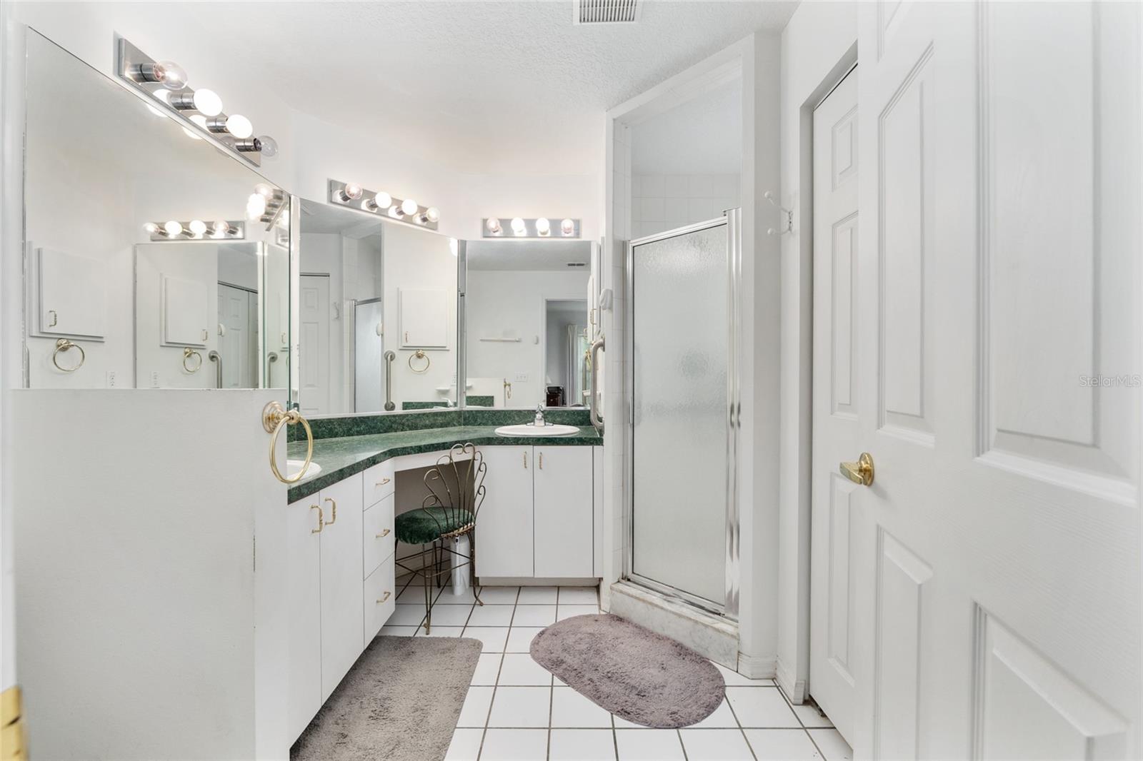 Image 21 of 33 For 8668 66th Avenue