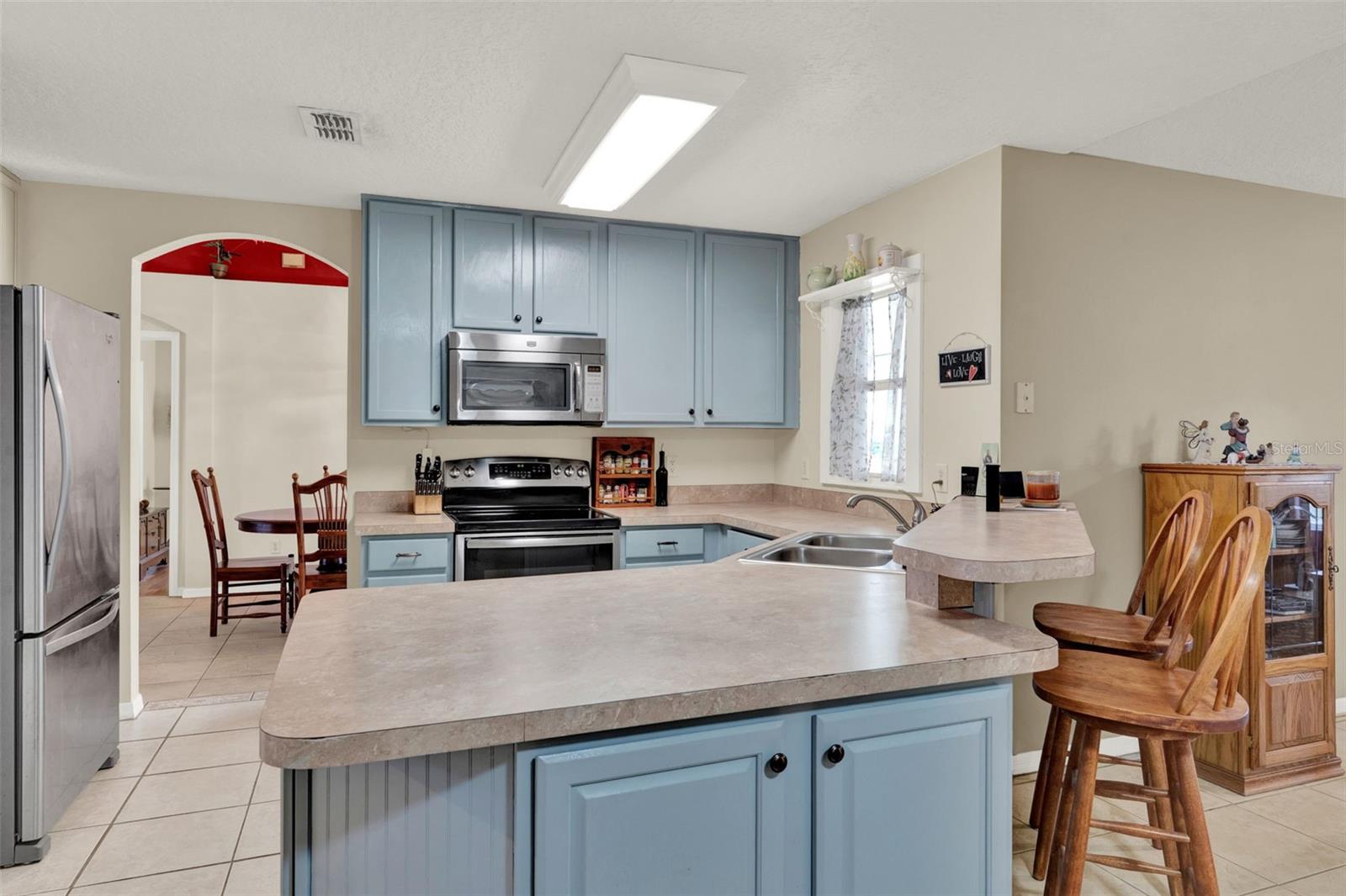 Image 14 of 27 For 718 Grisham Street