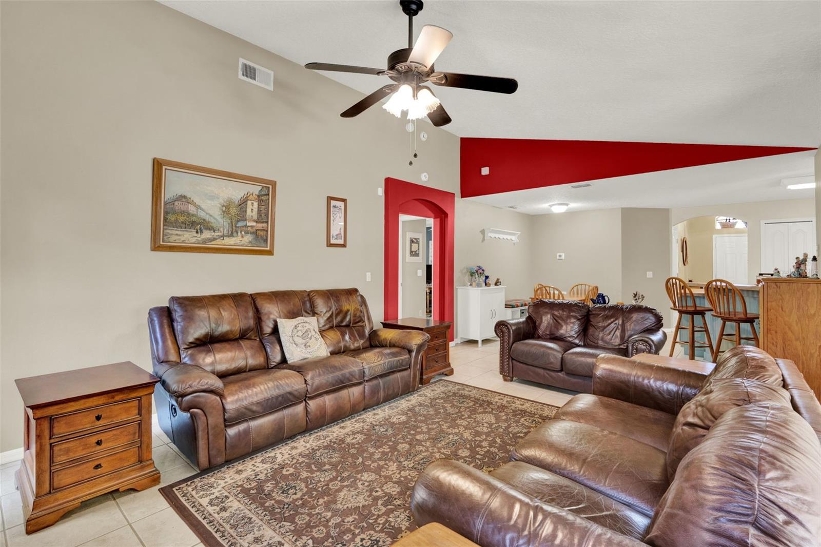 Image 3 of 27 For 718 Grisham Street