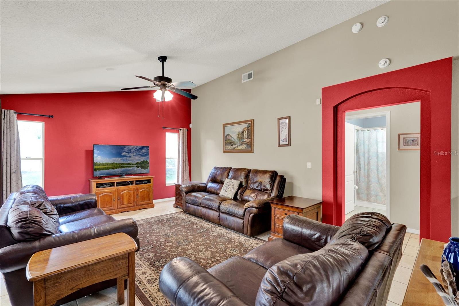 Image 5 of 27 For 718 Grisham Street