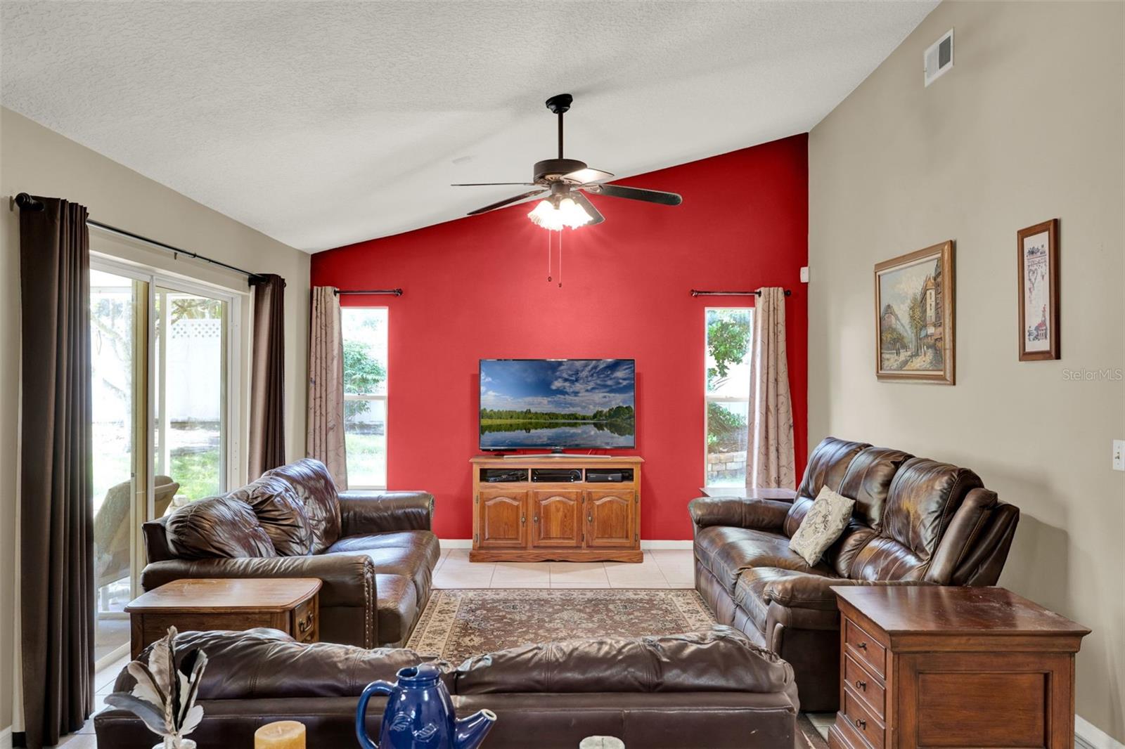 Image 6 of 27 For 718 Grisham Street