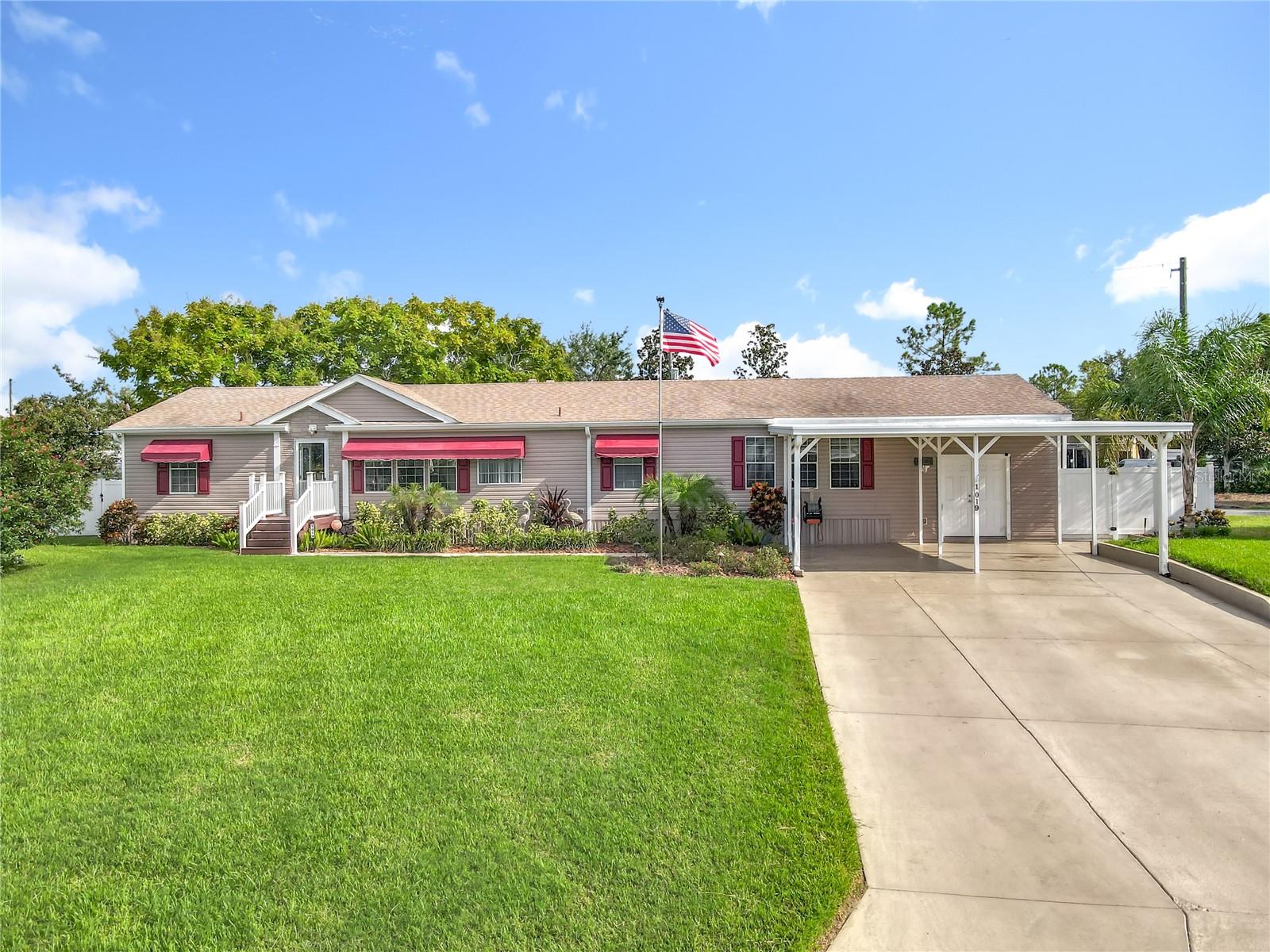Details for 1019 Capella Drive, TAVARES, FL 32778
