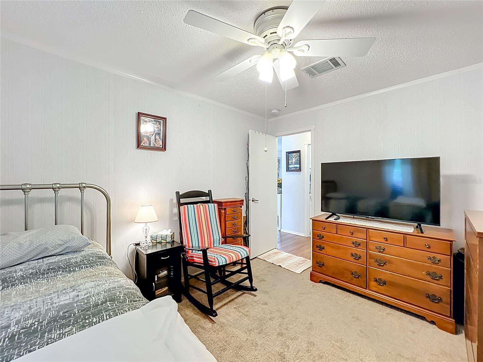 Image 20 of 45 For 1019 Capella Drive