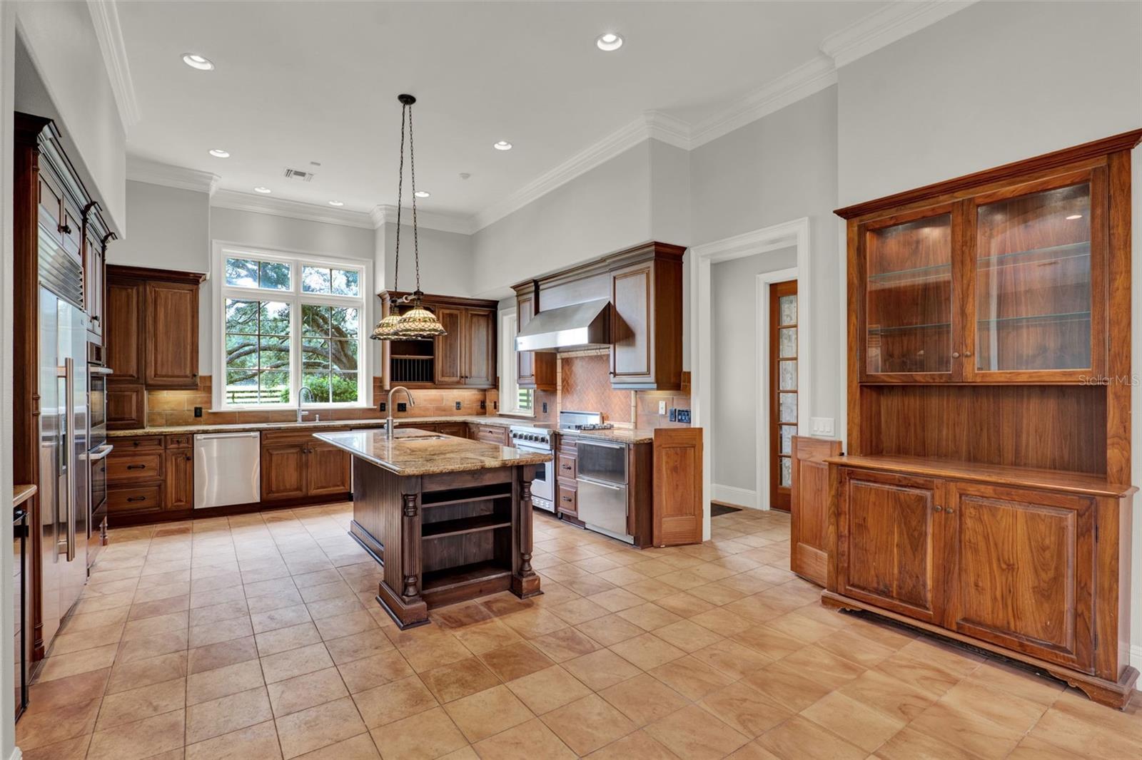 Image 20 of 74 For 24044 Integrity Way