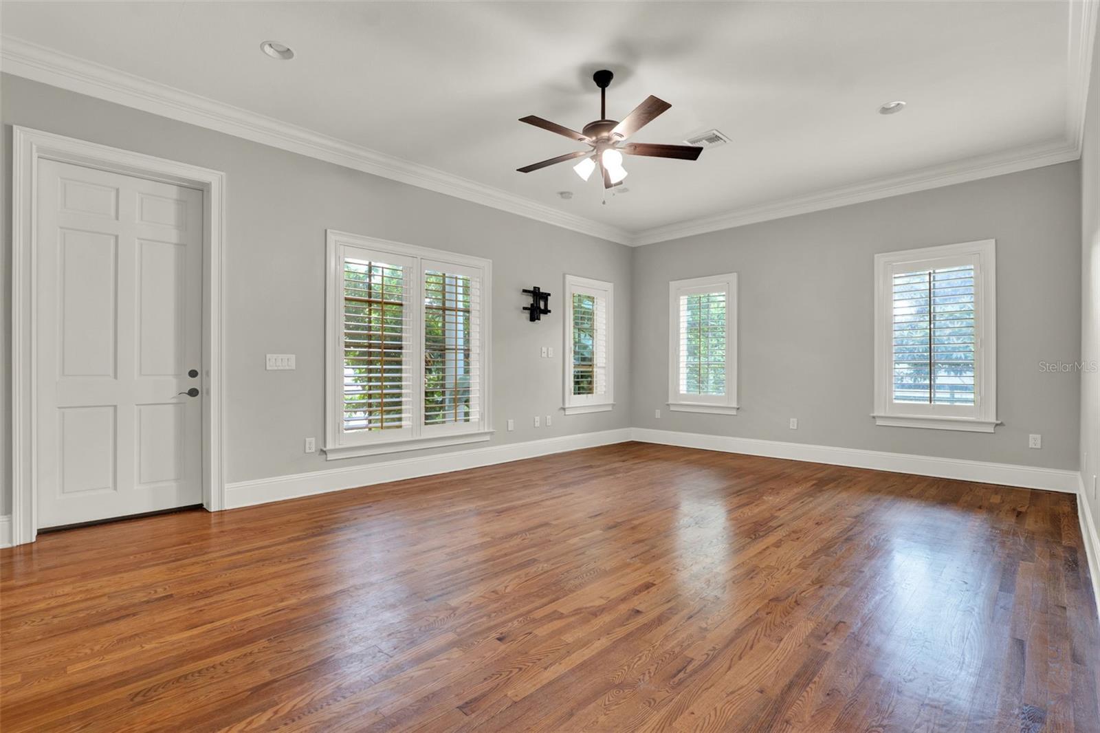 Image 30 of 74 For 24044 Integrity Way