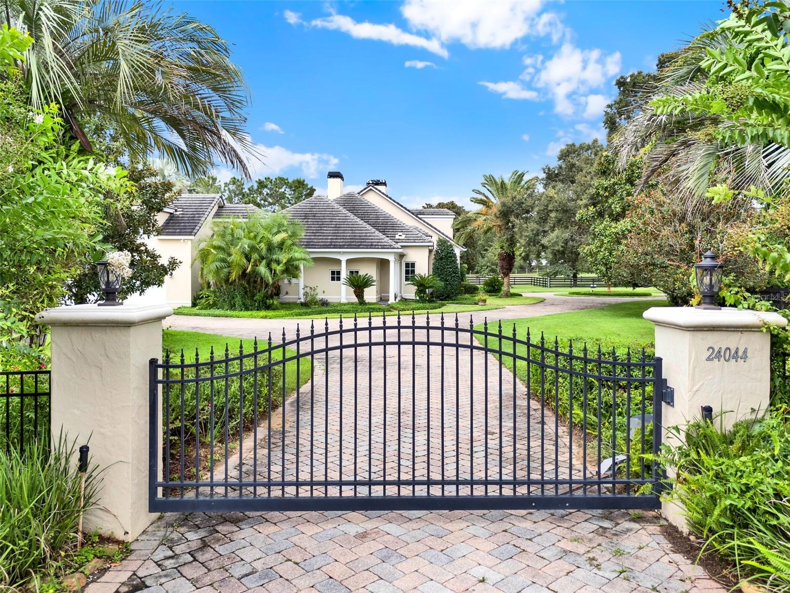 Image 6 of 74 For 24044 Integrity Way
