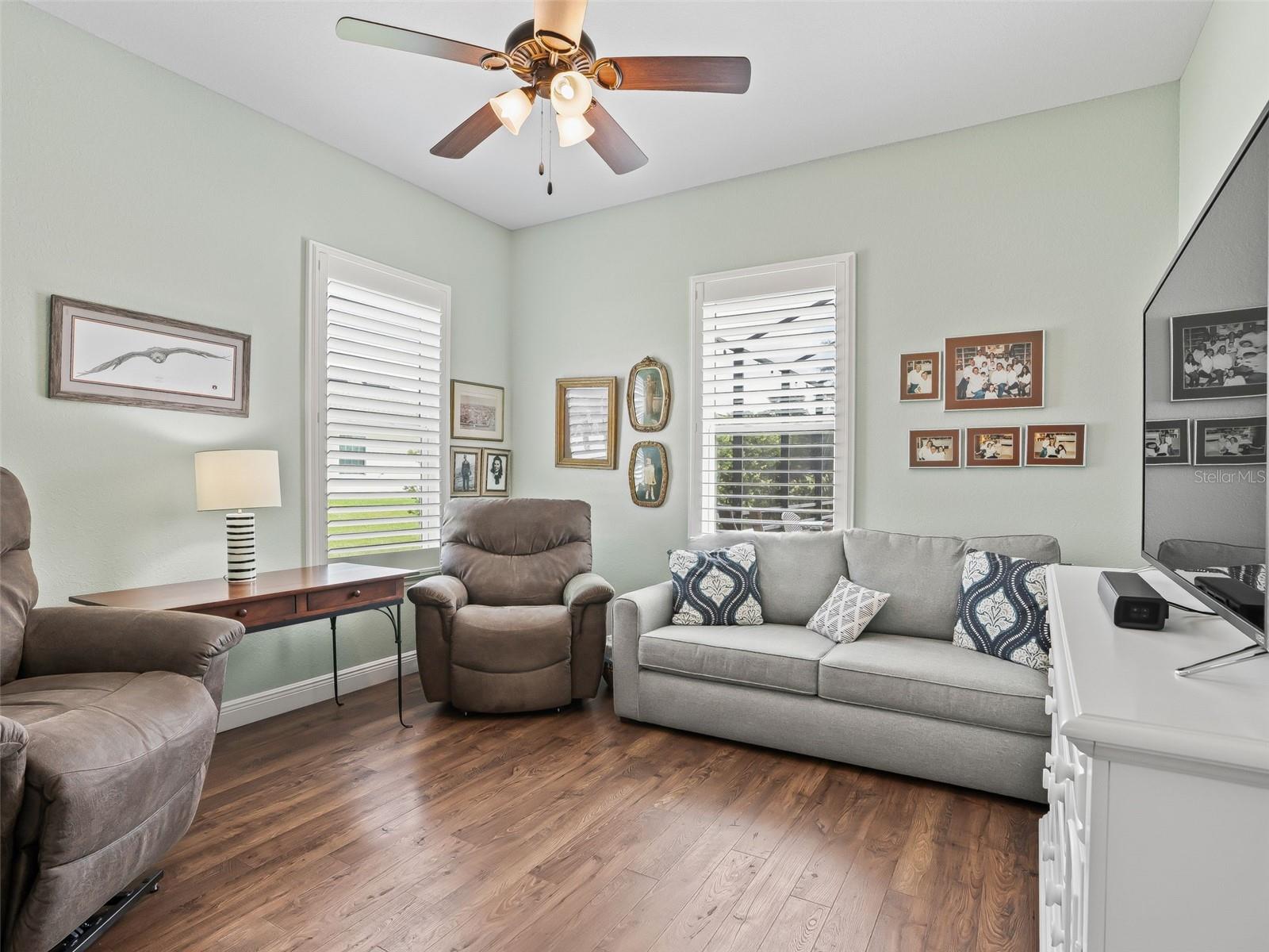 Image 39 of 77 For 17105 111th Terrace Road