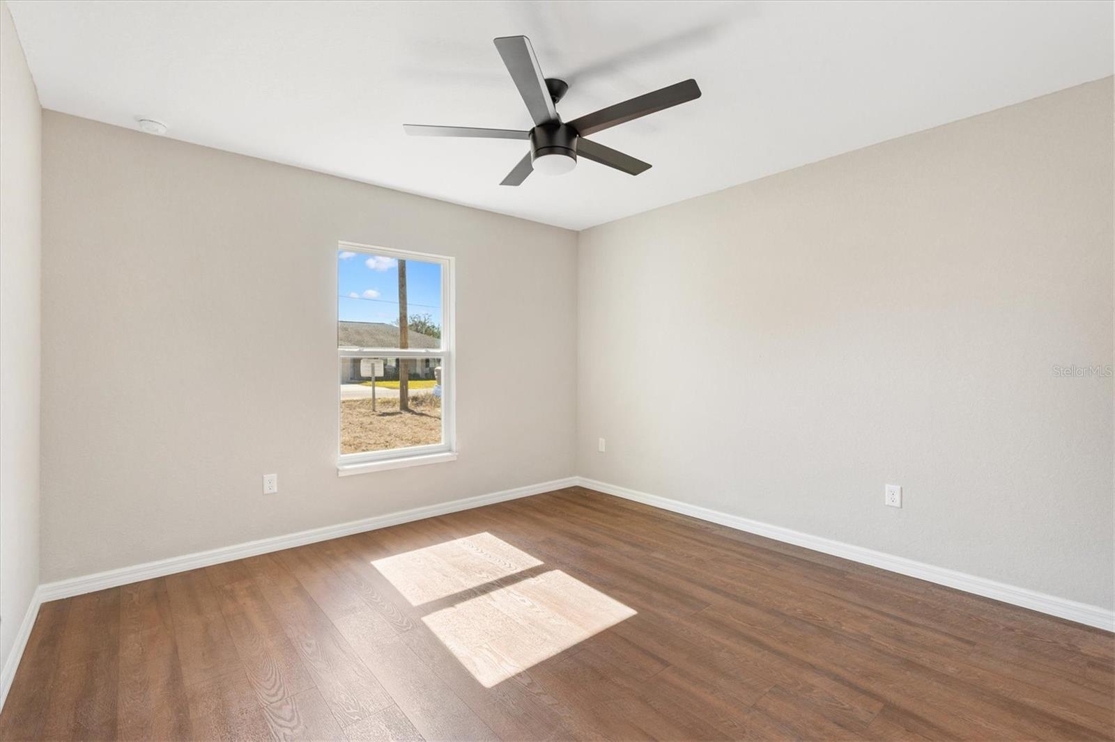 Image 20 of 27 For 6962 Se 124th St
