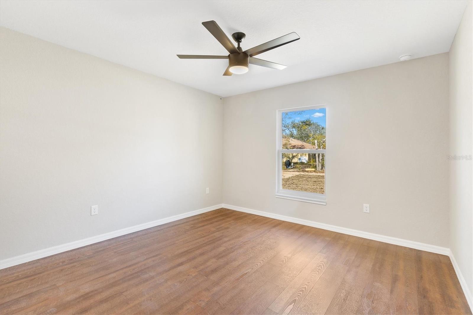 Image 23 of 27 For 6962 Se 124th St