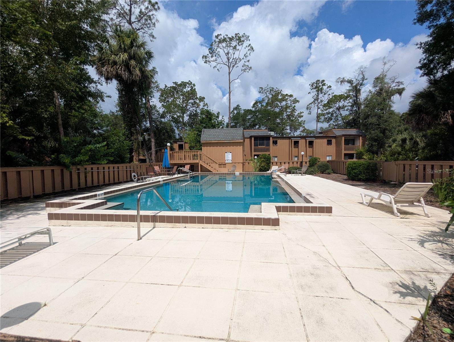 Image 28 of 31 For 222 Crown Oaks Way 0
