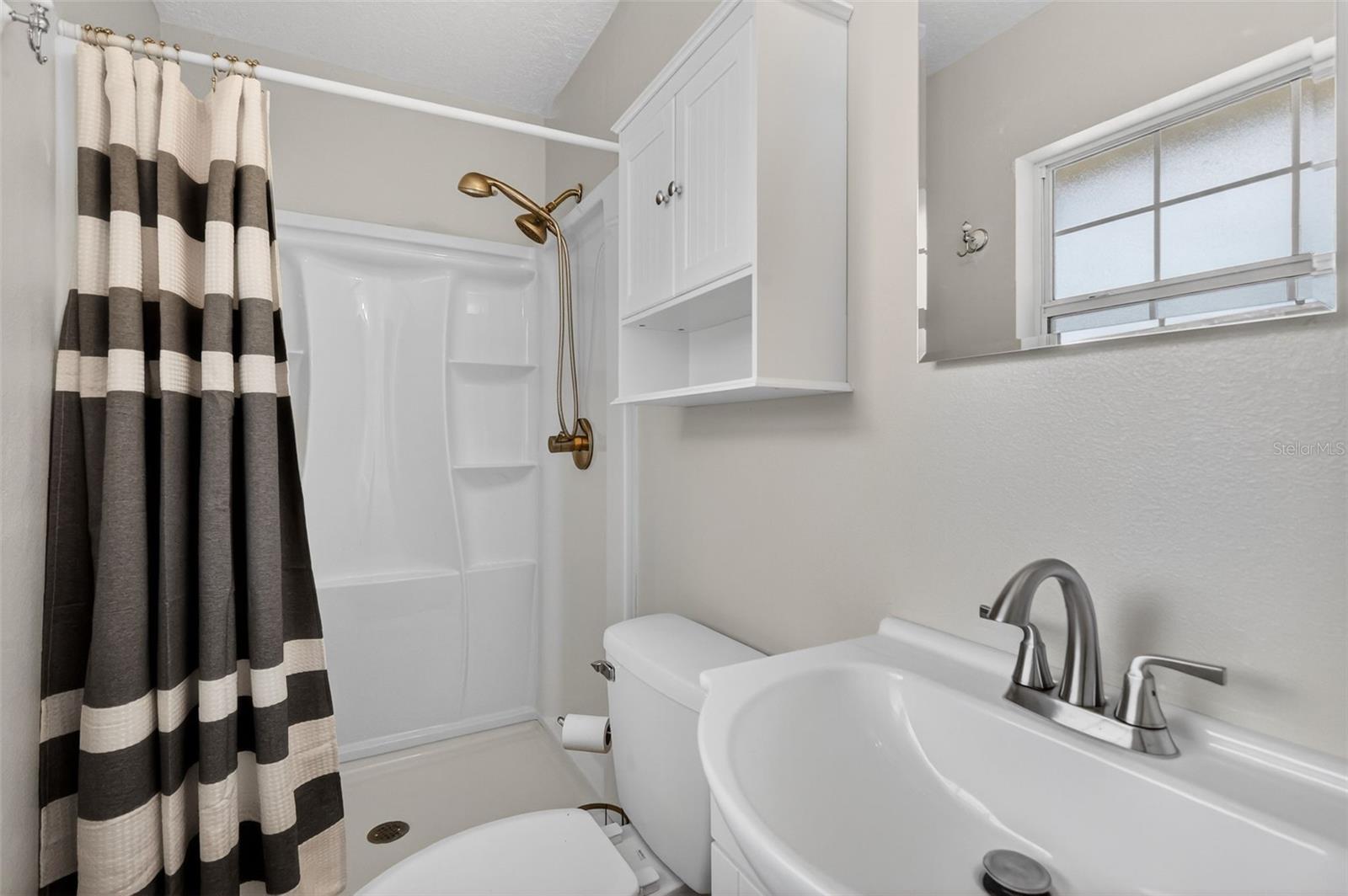 Image 14 of 23 For 705 Mike Avenue