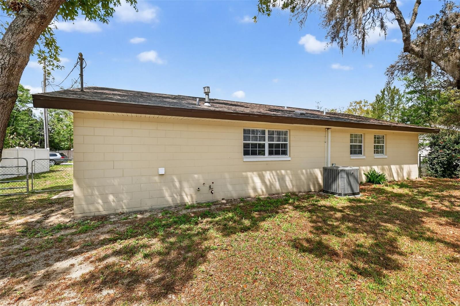 Image 20 of 23 For 705 Mike Avenue