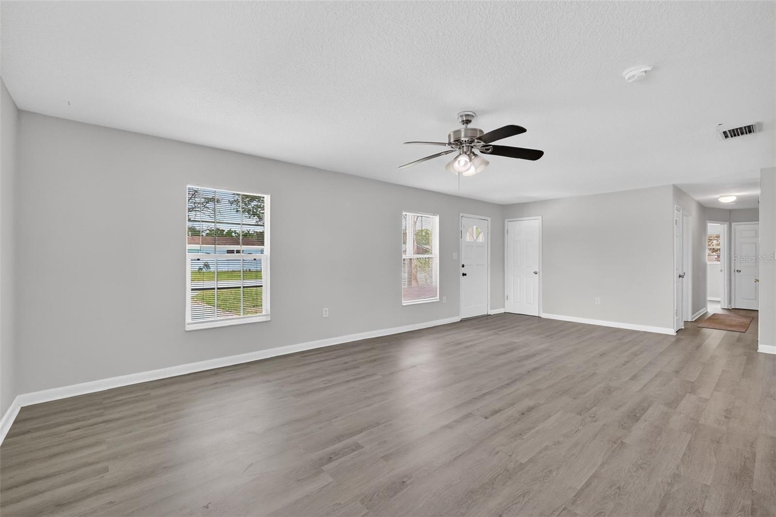 Image 6 of 23 For 705 Mike Avenue