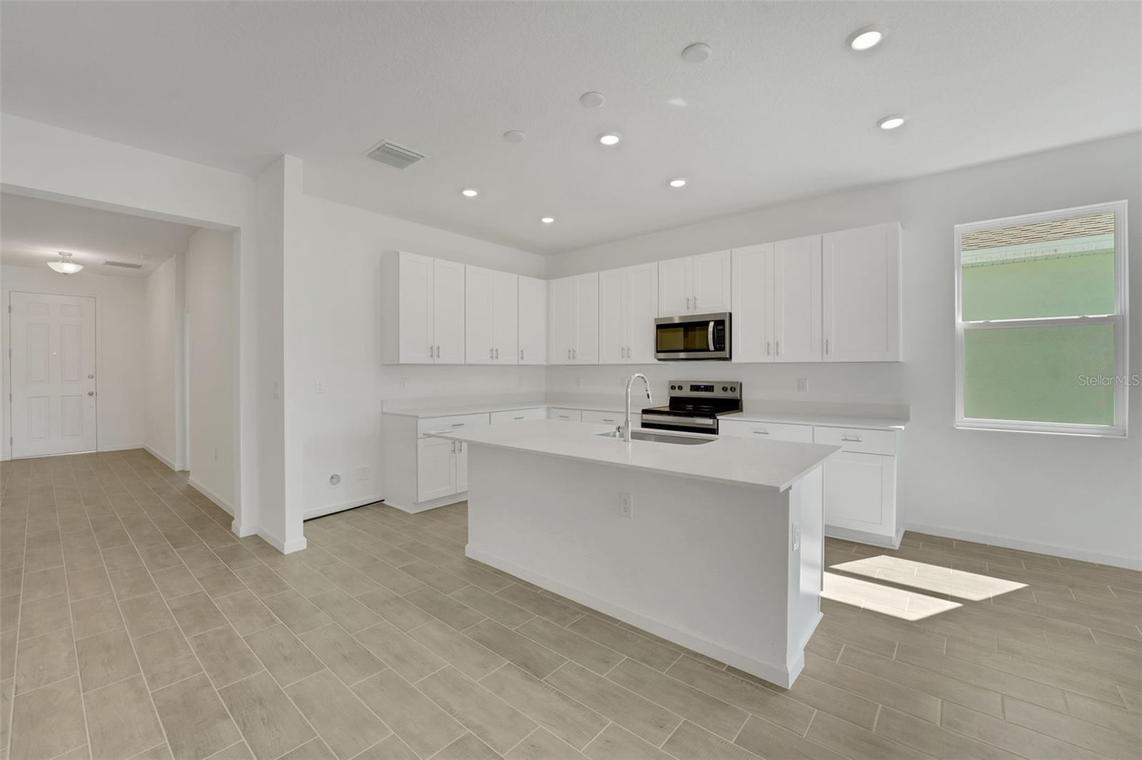 Image 14 of 34 For 260 Meredith Boulevard