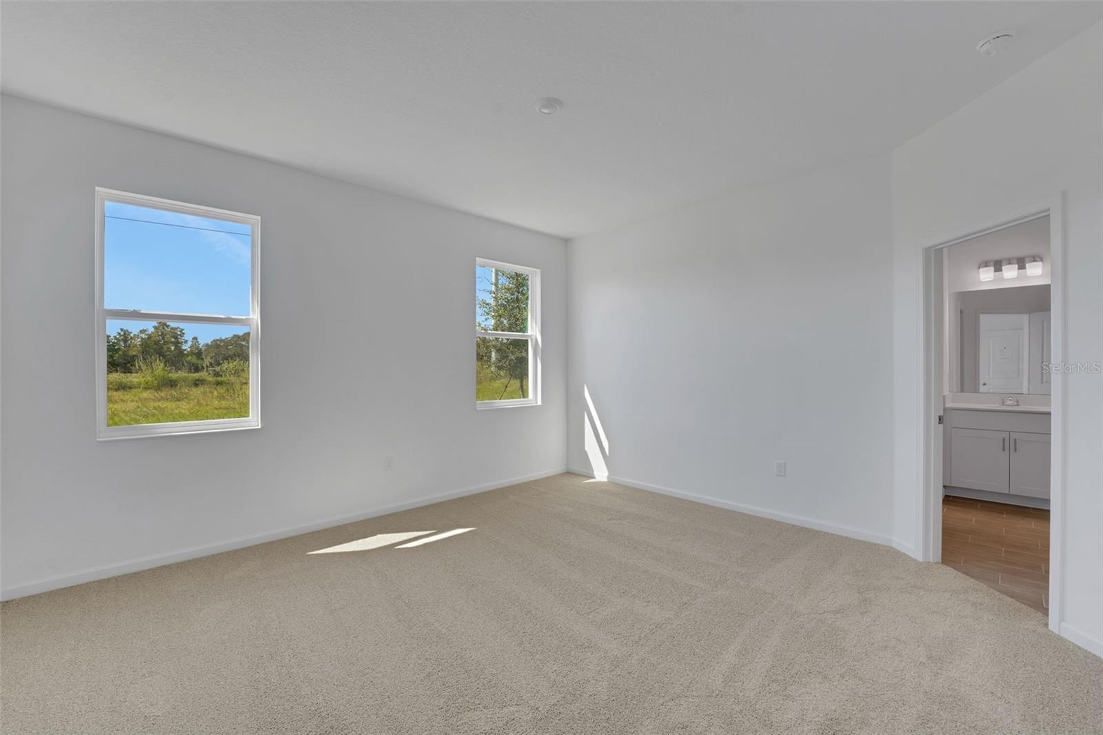 Image 21 of 34 For 260 Meredith Boulevard