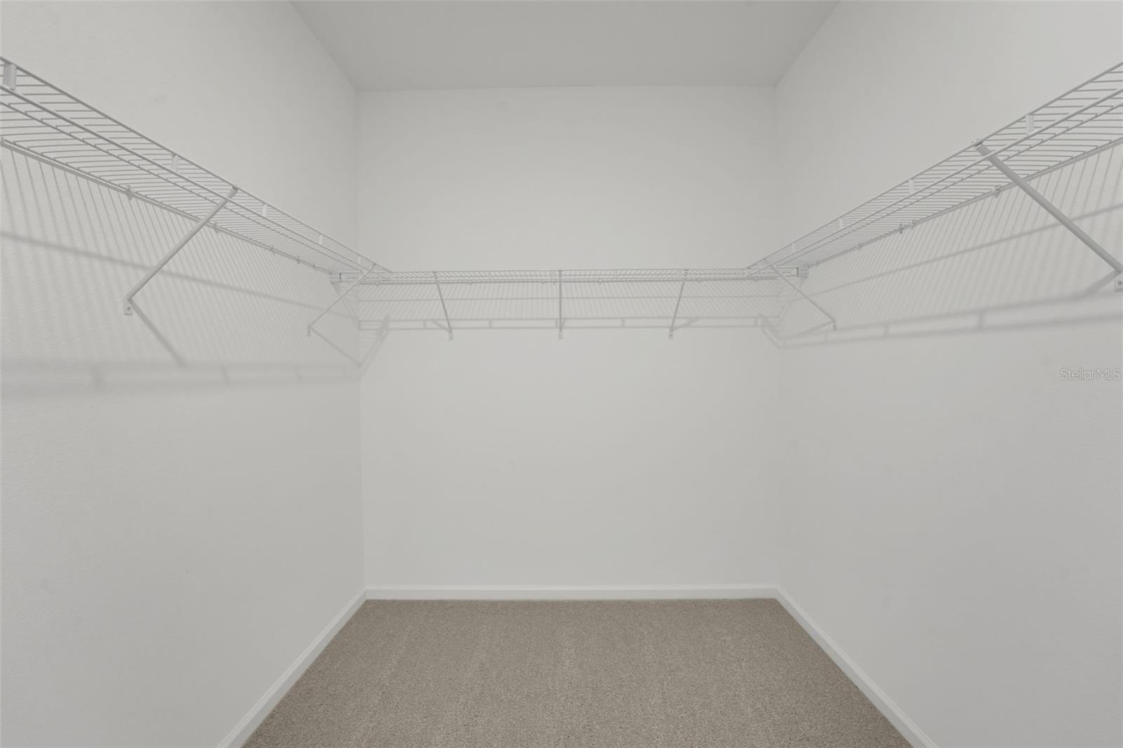 Image 23 of 34 For 260 Meredith Boulevard