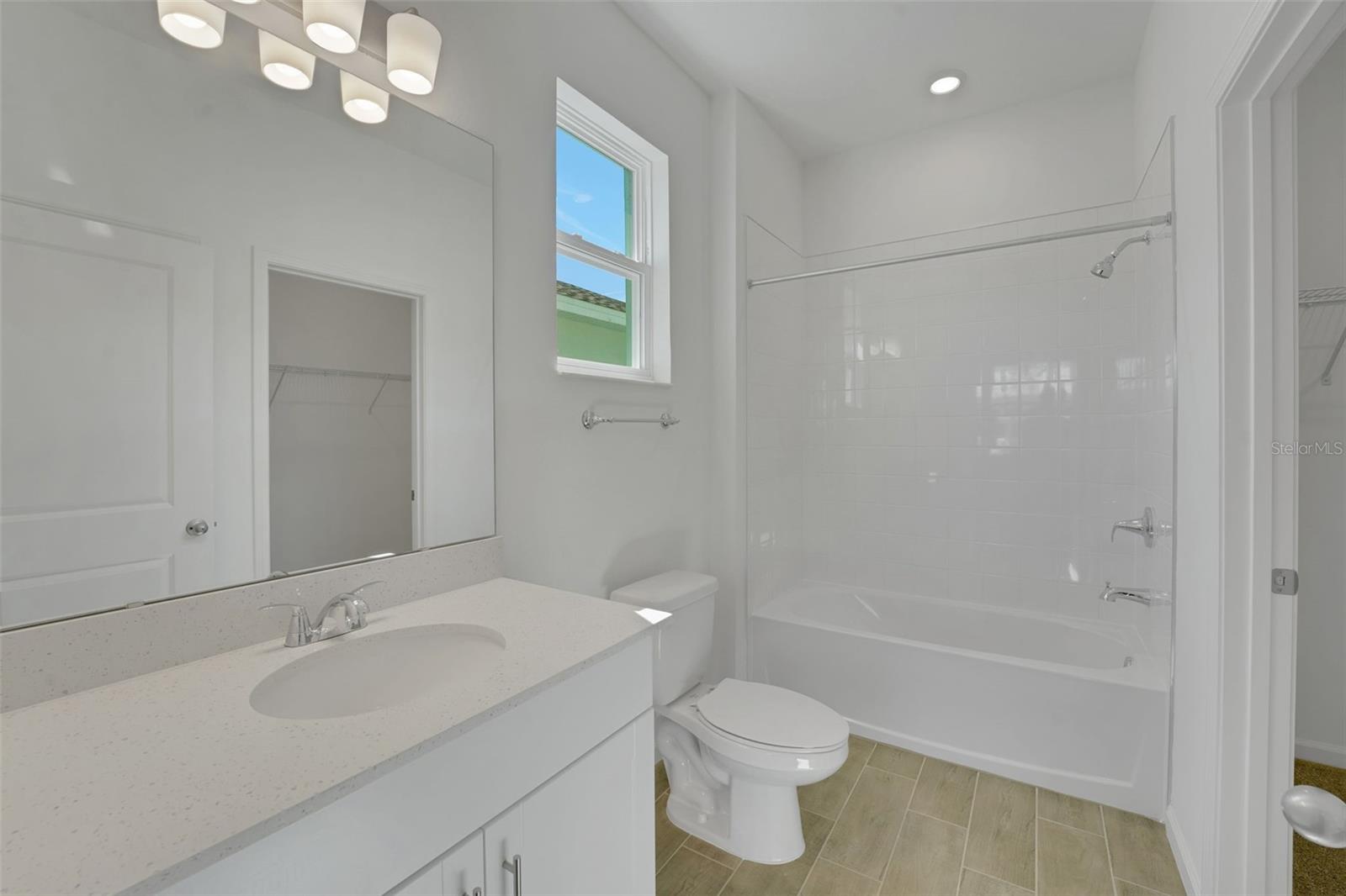 Image 32 of 34 For 260 Meredith Boulevard