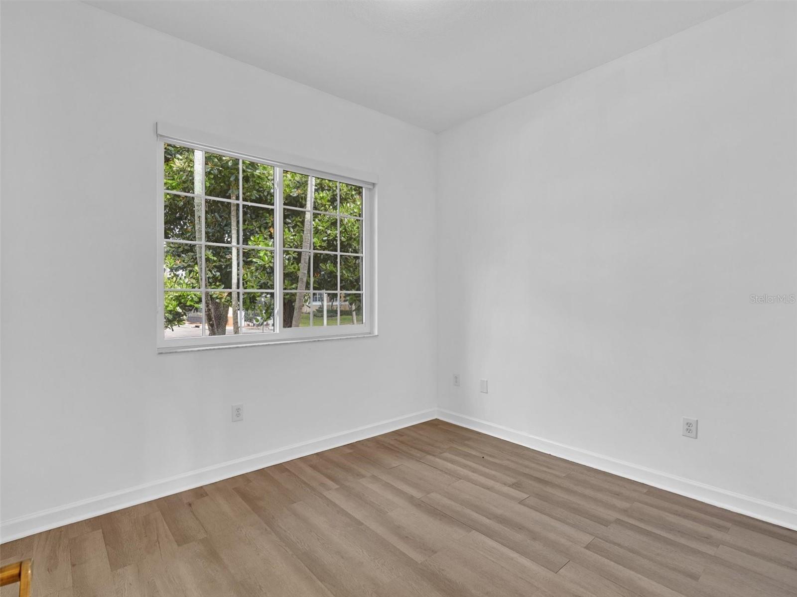 Image 33 of 60 For 3001 142nd Avenue