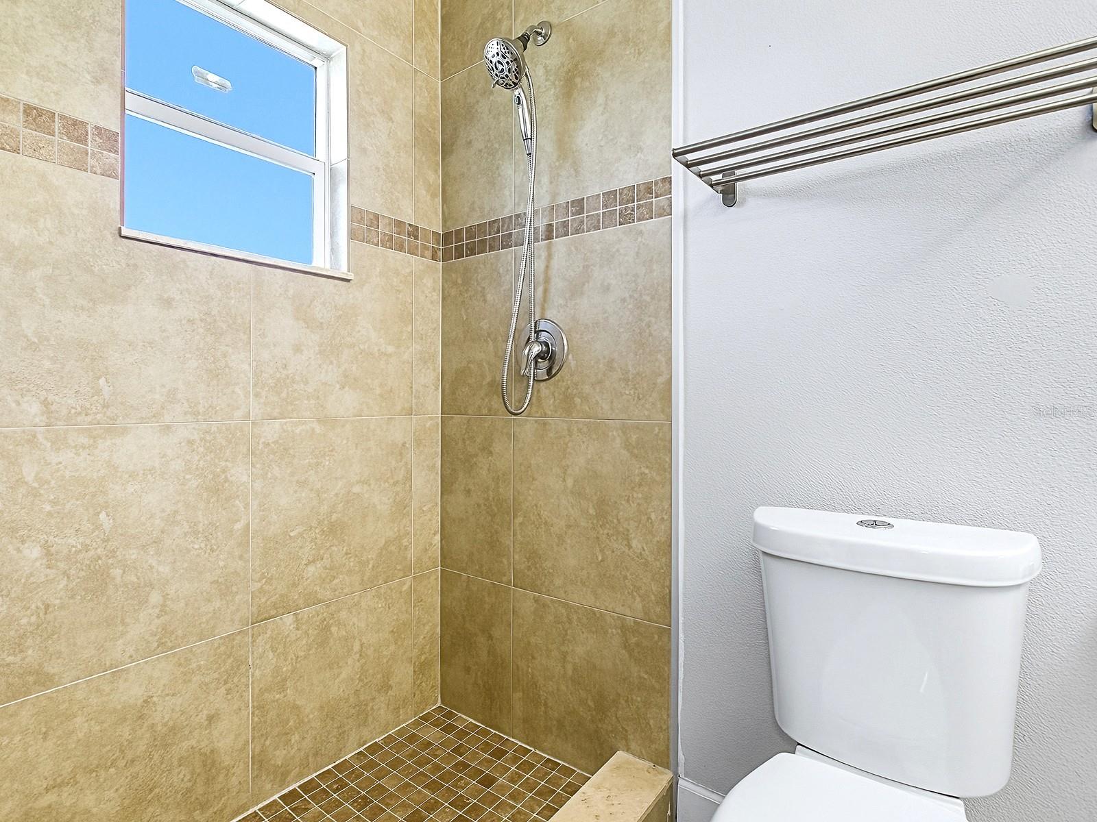 Image 16 of 23 For 523 Carambola Avenue