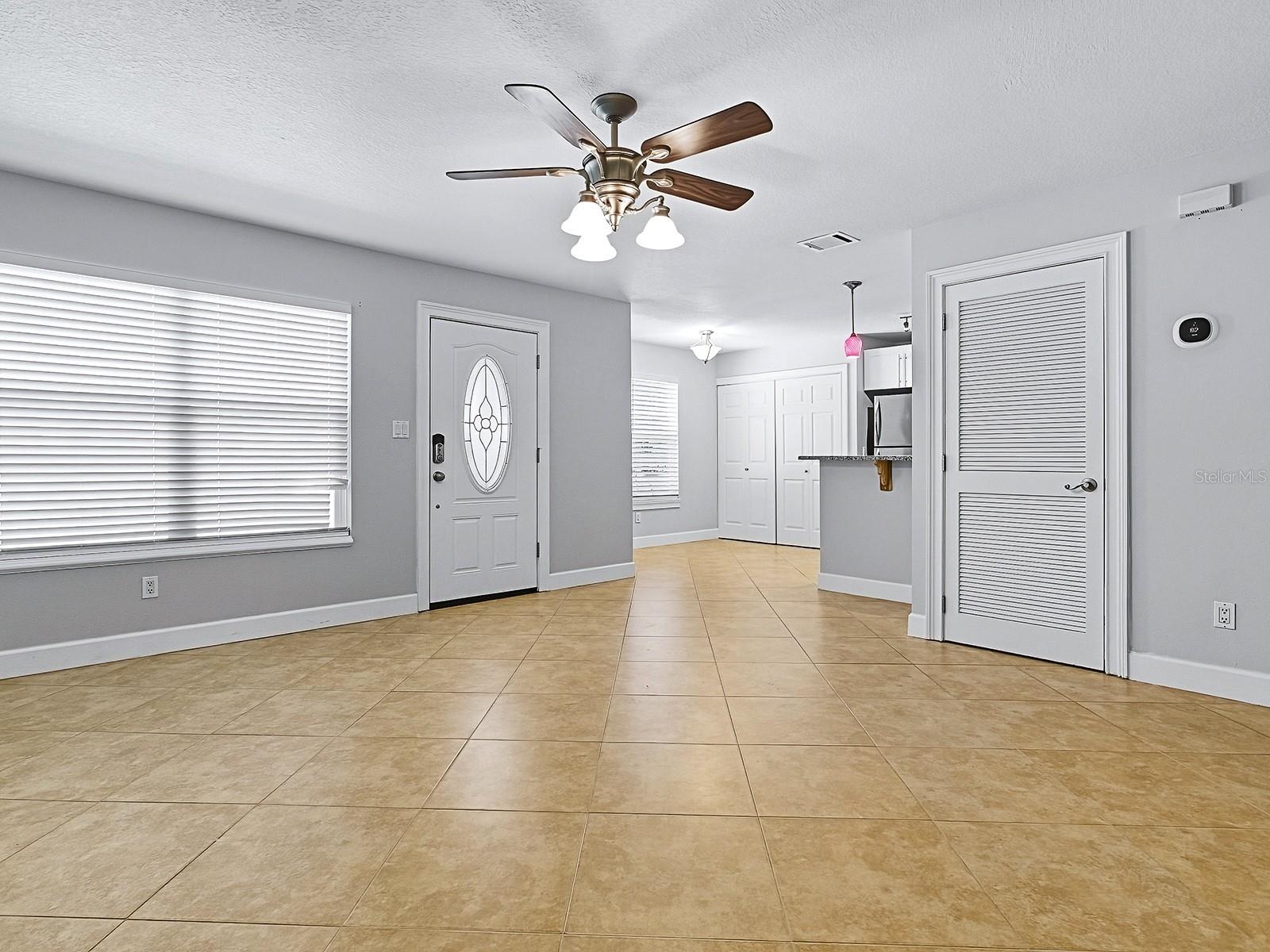 Image 3 of 23 For 523 Carambola Avenue