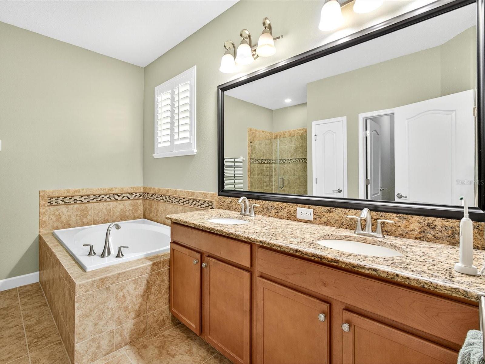 Image 27 of 65 For 3795 Sanibel Street