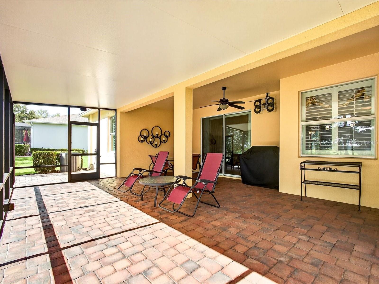 Image 38 of 65 For 3795 Sanibel Street