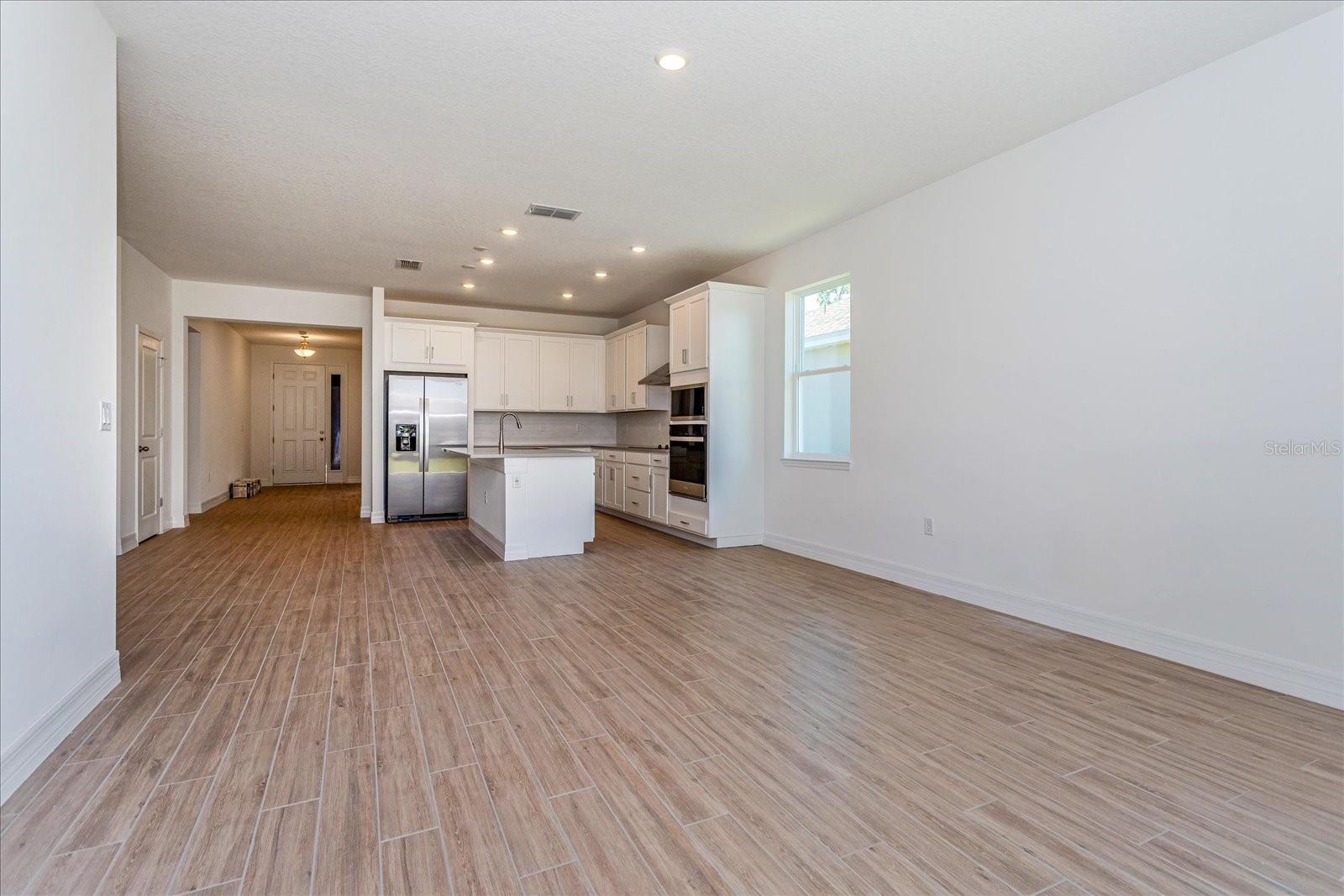 Image 9 of 18 For 240 Meredith Boulevard