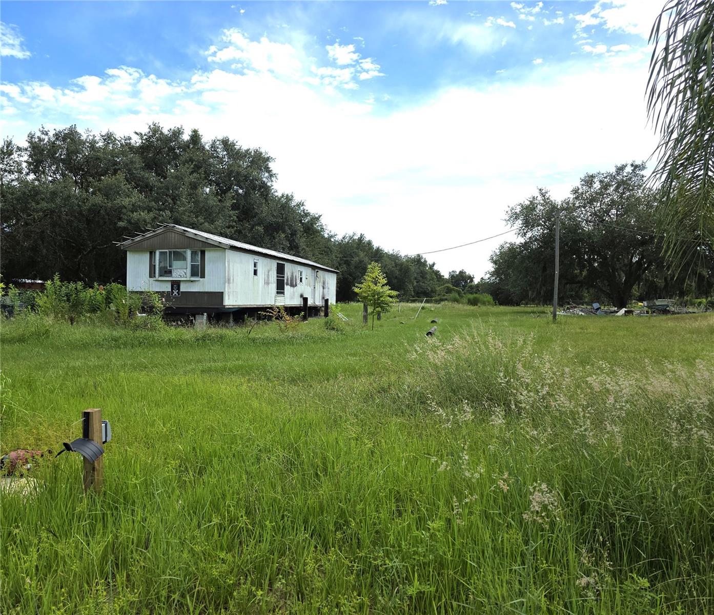 Image 8 of 9 For 11672 State Road 60 E