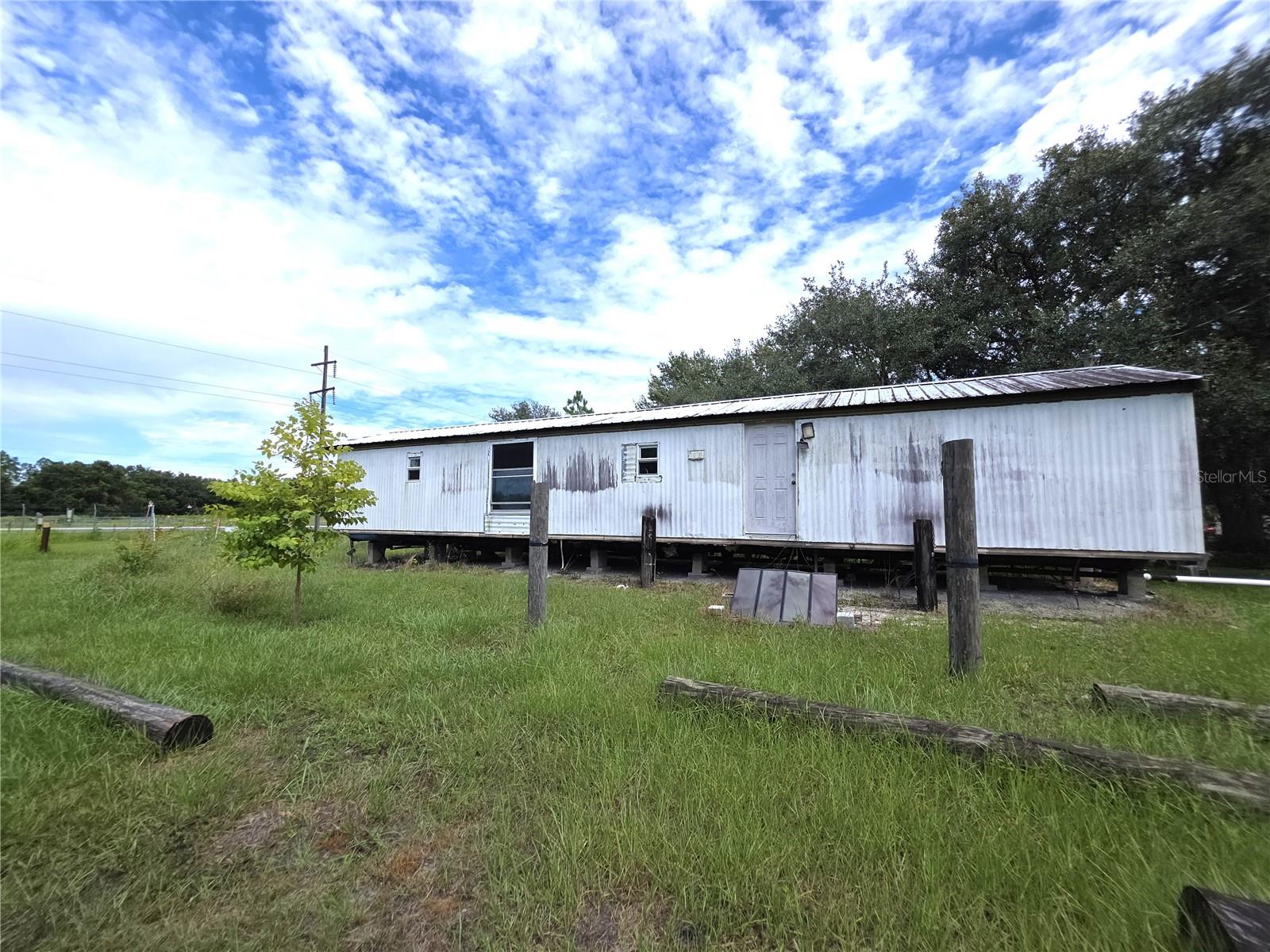 Image 9 of 9 For 11672 State Road 60 E