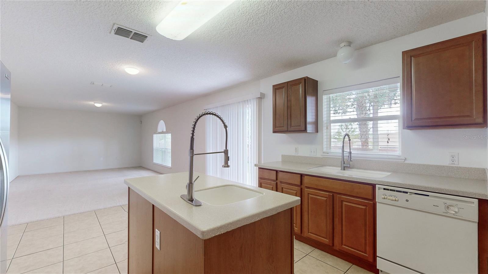 Image 10 of 46 For 15519 Willet Court